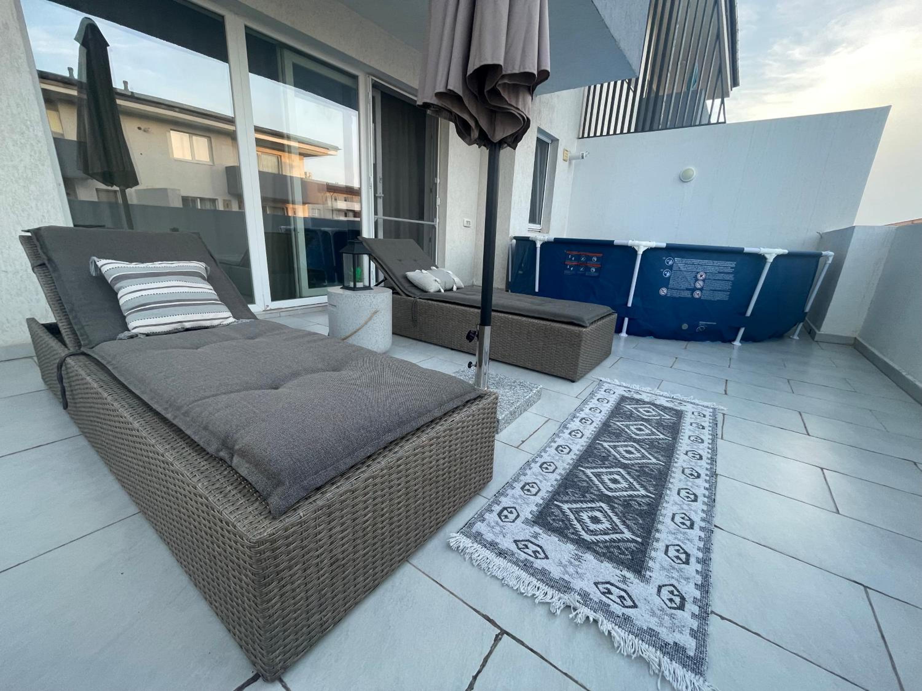 100 sqm flat - Pool,Netflix,Coffee,Garage,2xTV,2xBath view 2