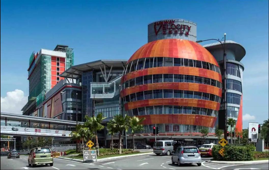 V Residence Suites-27