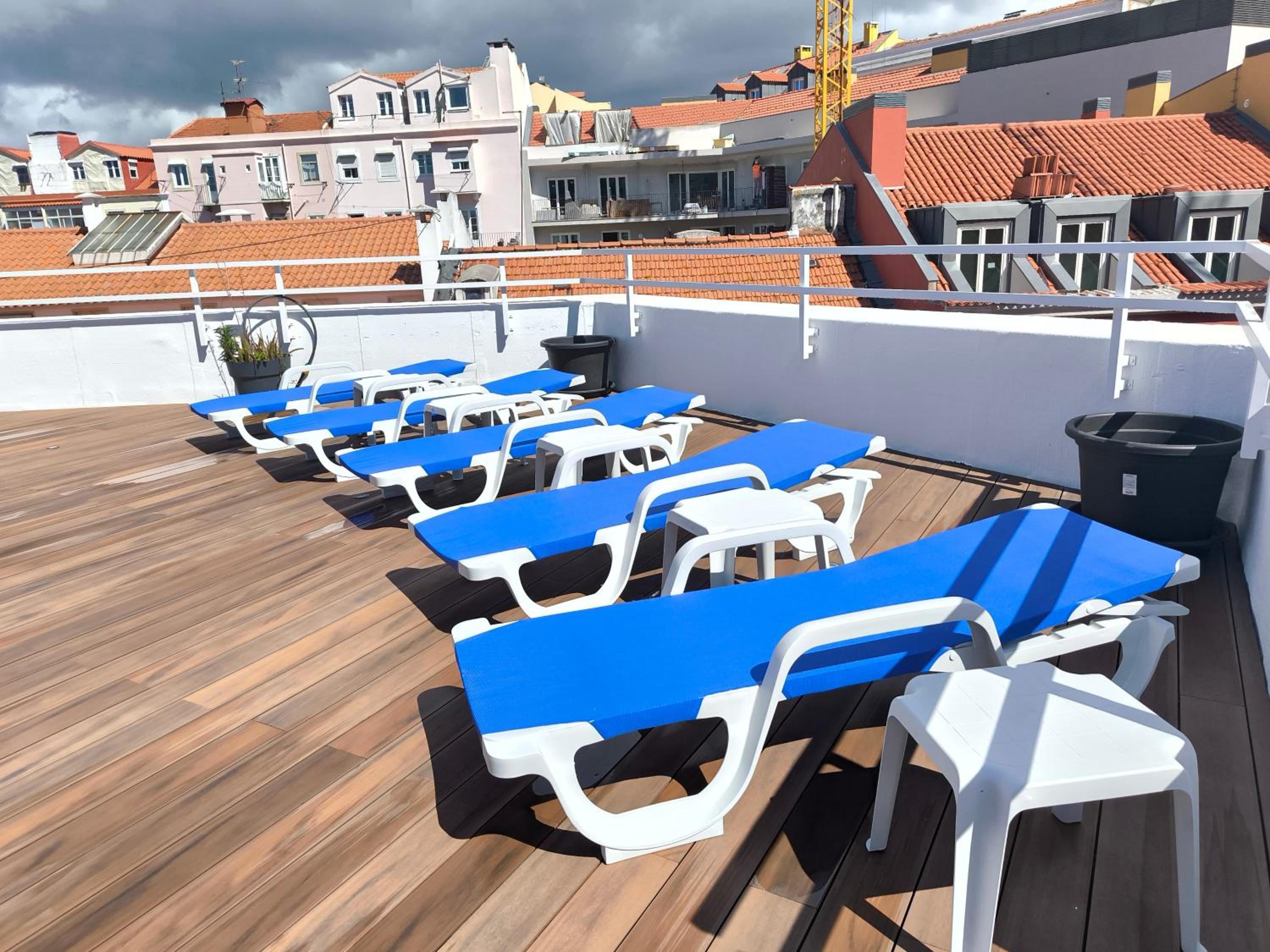Lisbon Terrace Suites Special for Groups up to 19 guests view 3