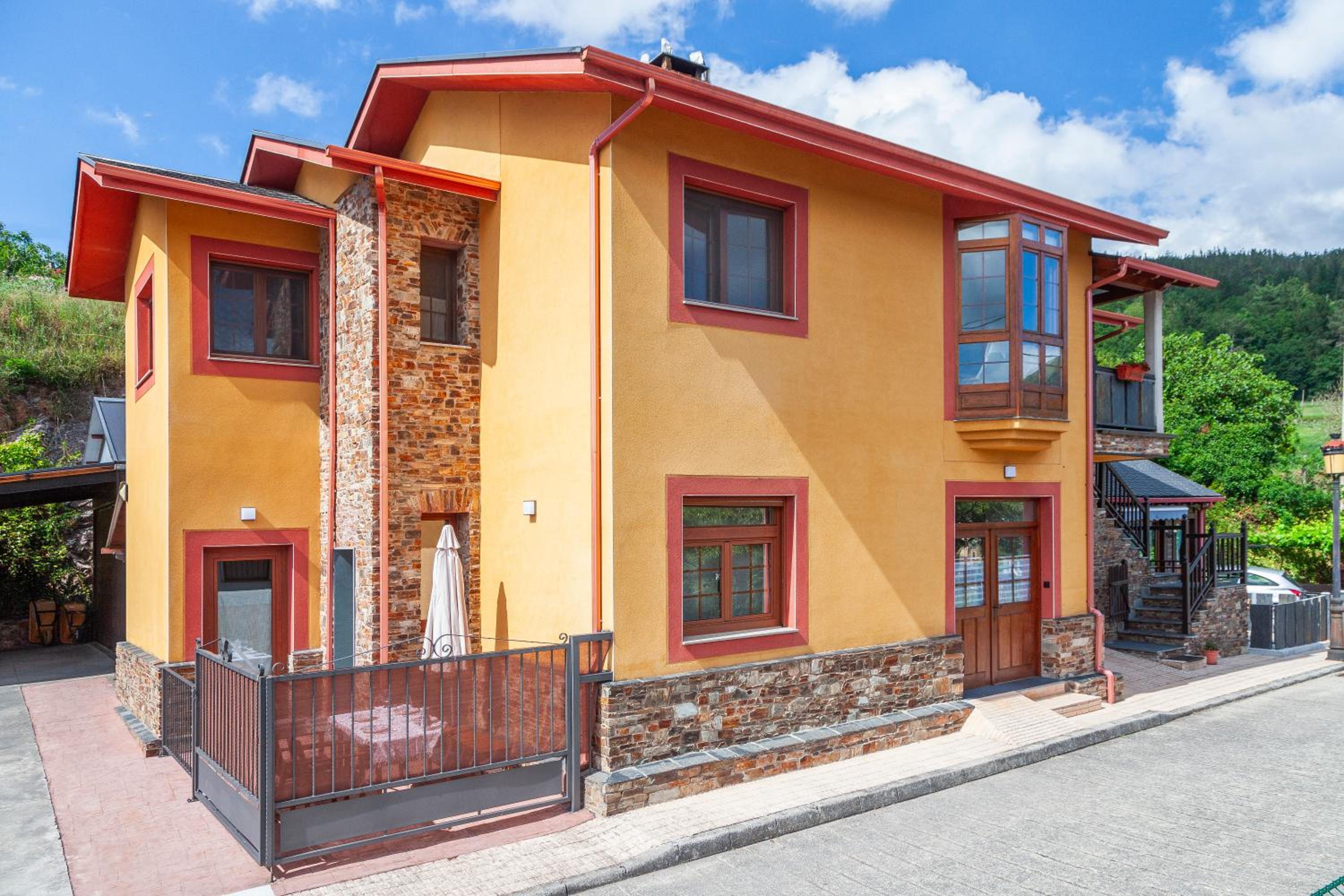 Apartamentos Rurales TIN TURISMO