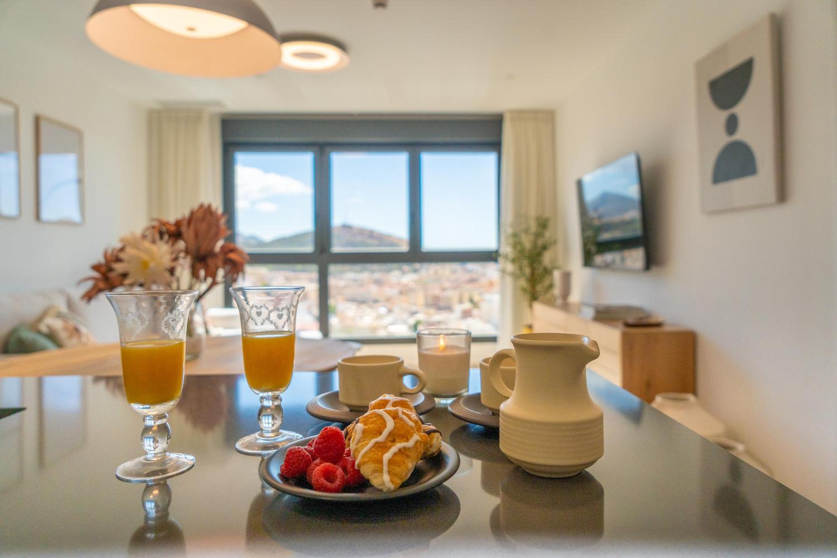 XPCE URBAN MALAGA SKYLINE - Parking Free
