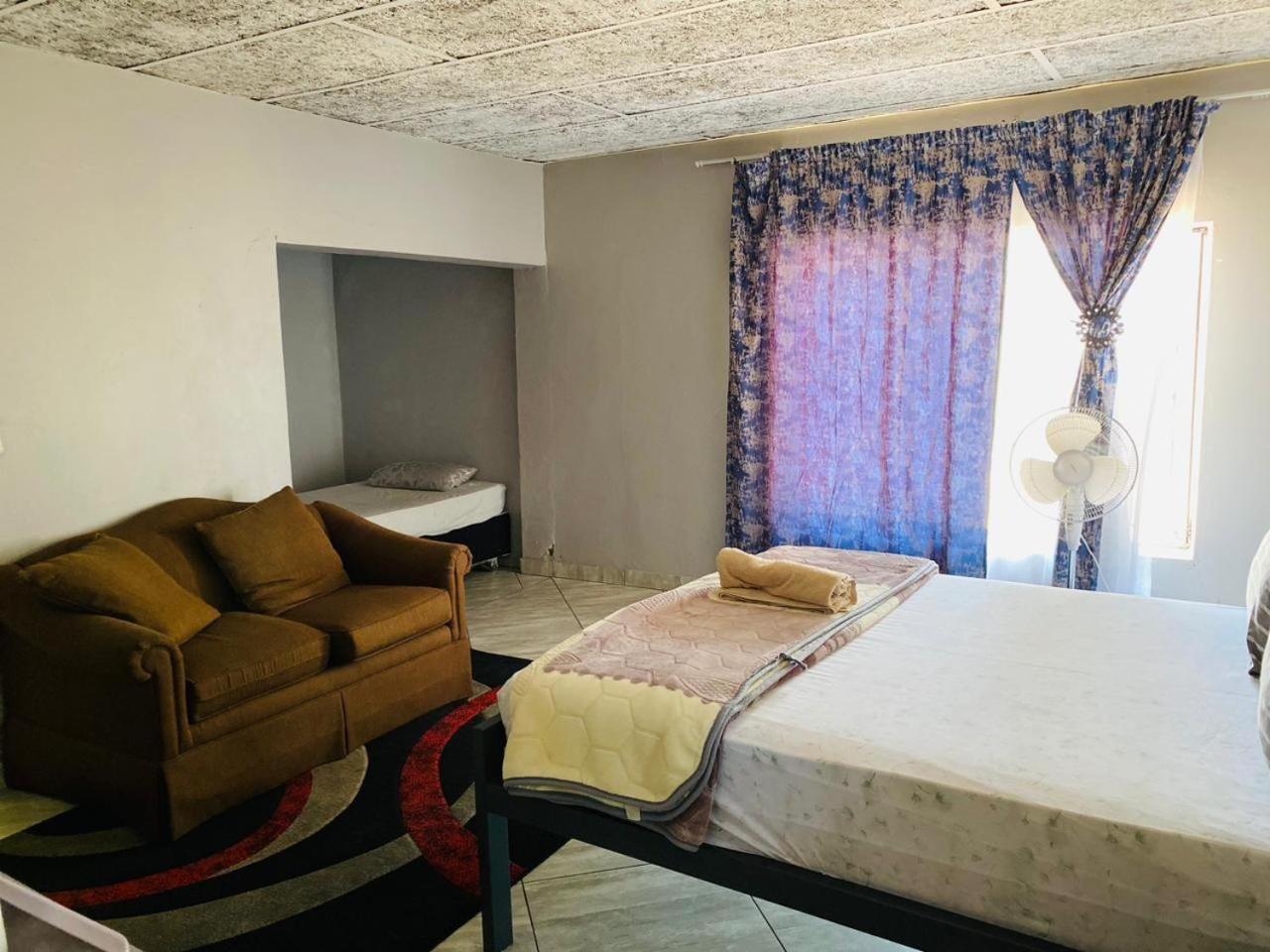 Olikaya Guest House Groblersdal
