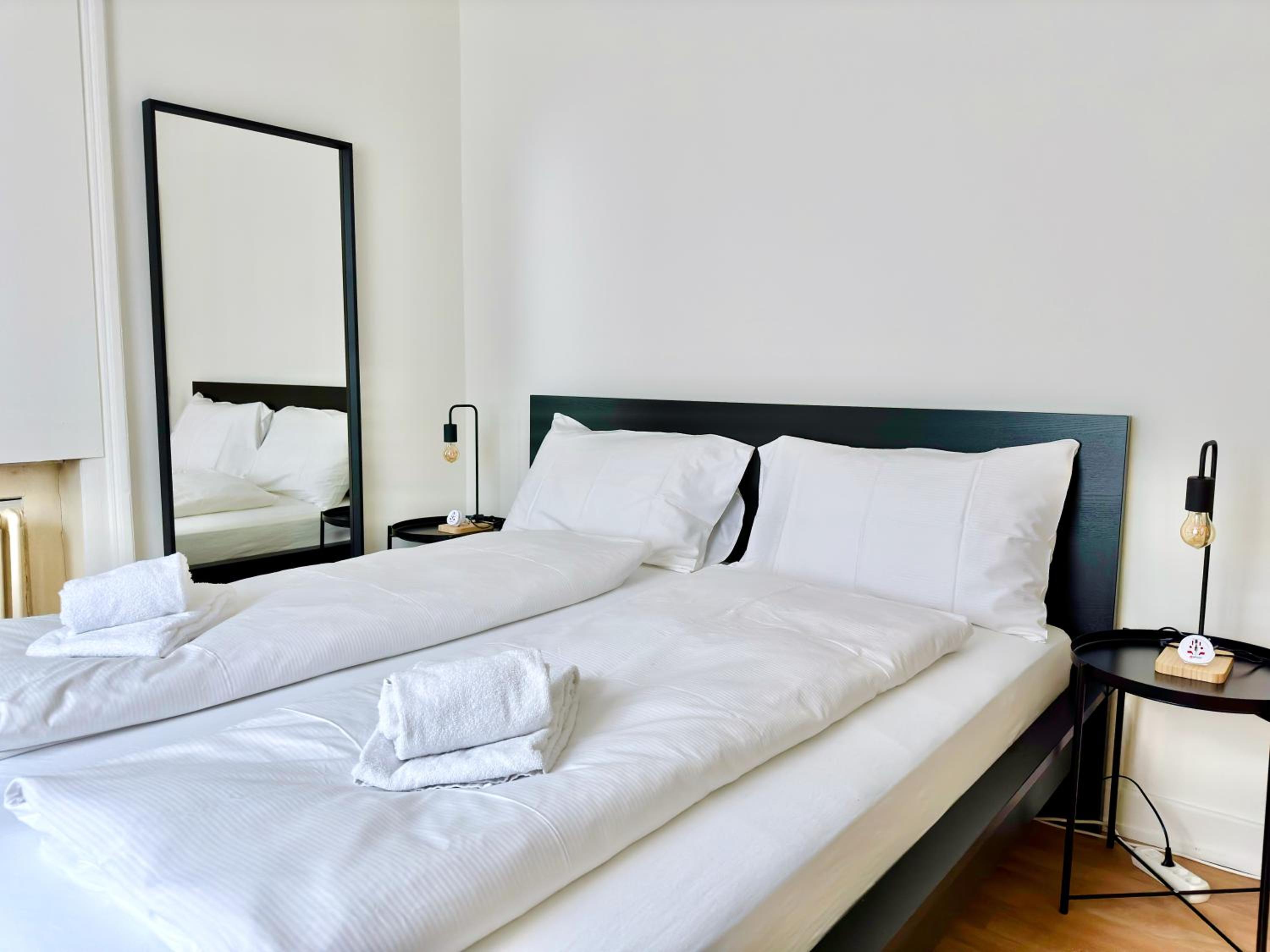 CityCentral 2 bedroom flat near main station