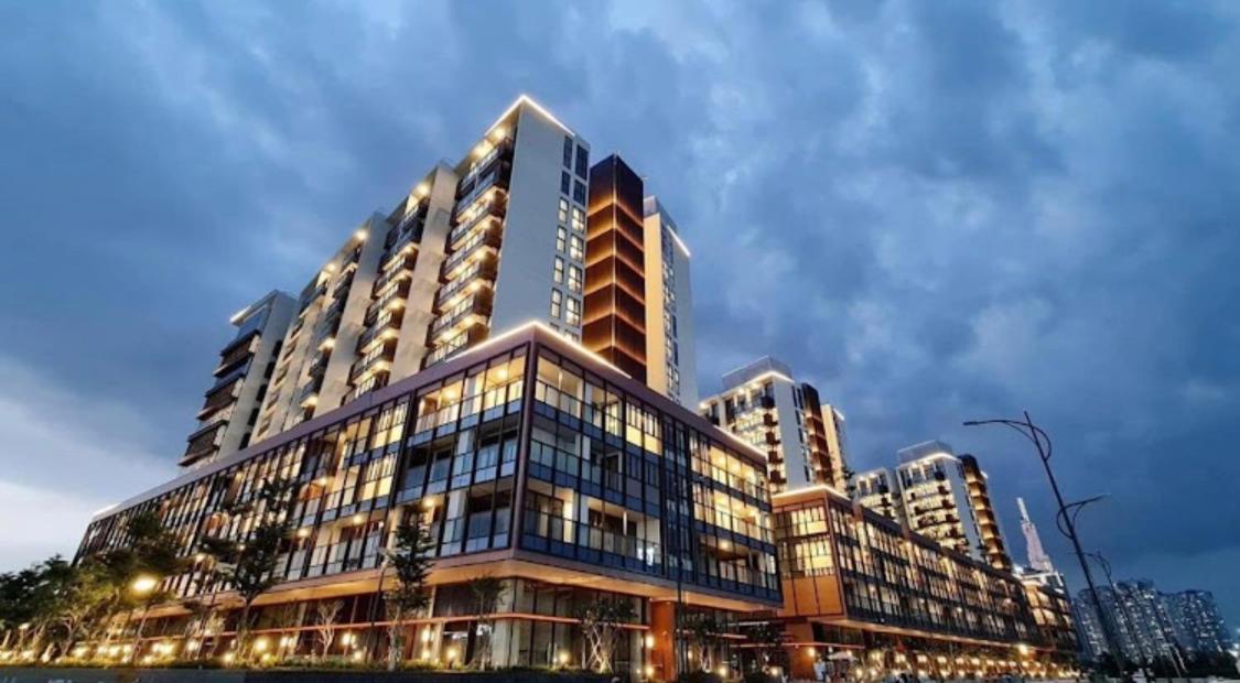 Metropole Thu Thiem - Luna Apartment - Chic, Unbeatable LOCATION, Great Value!!!