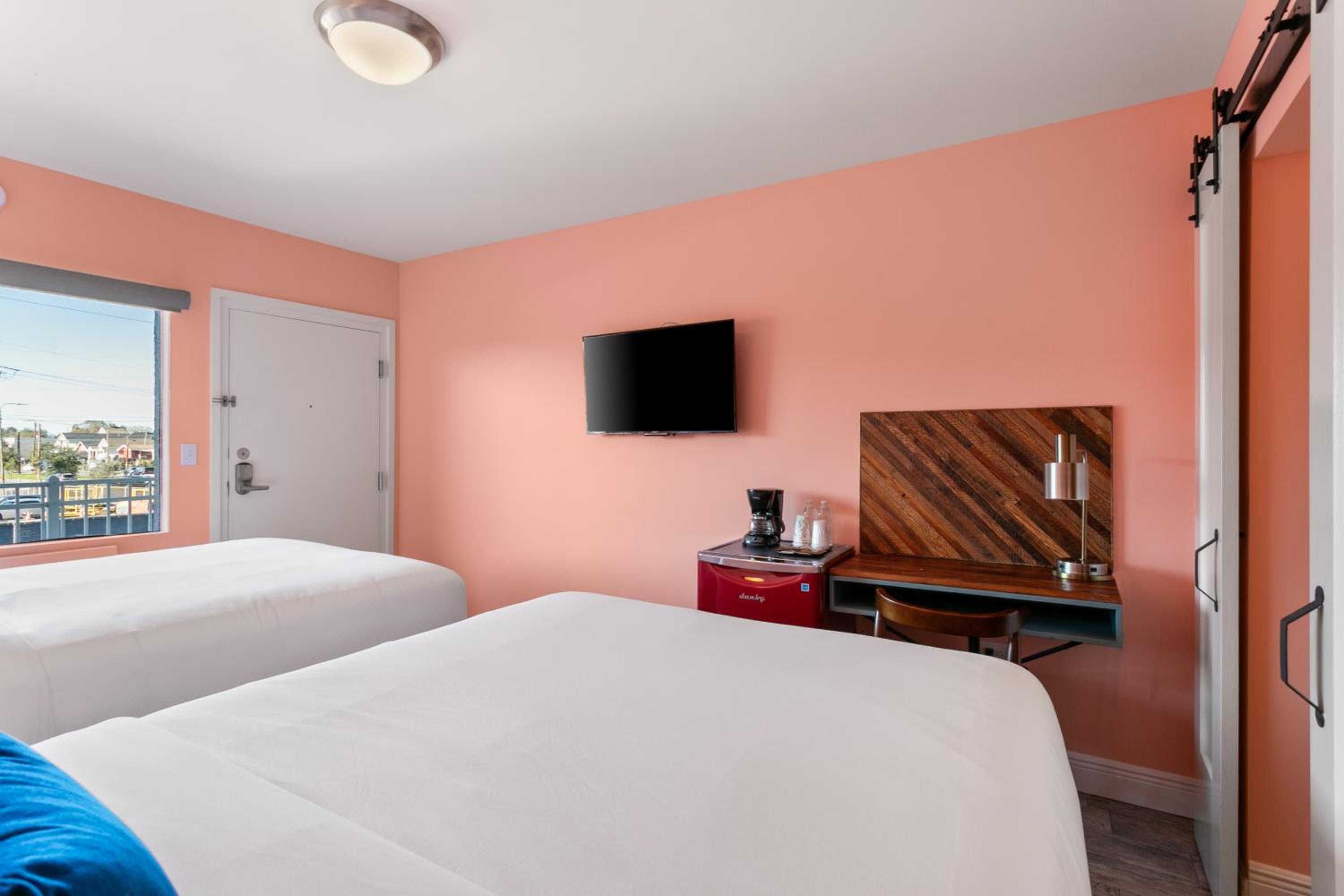 The Iris Motel