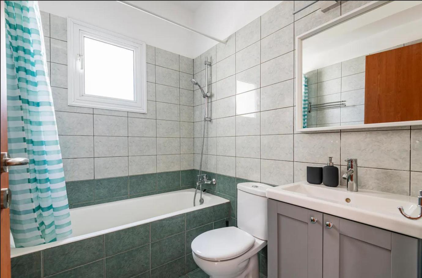 Top Floor Apartment City Center