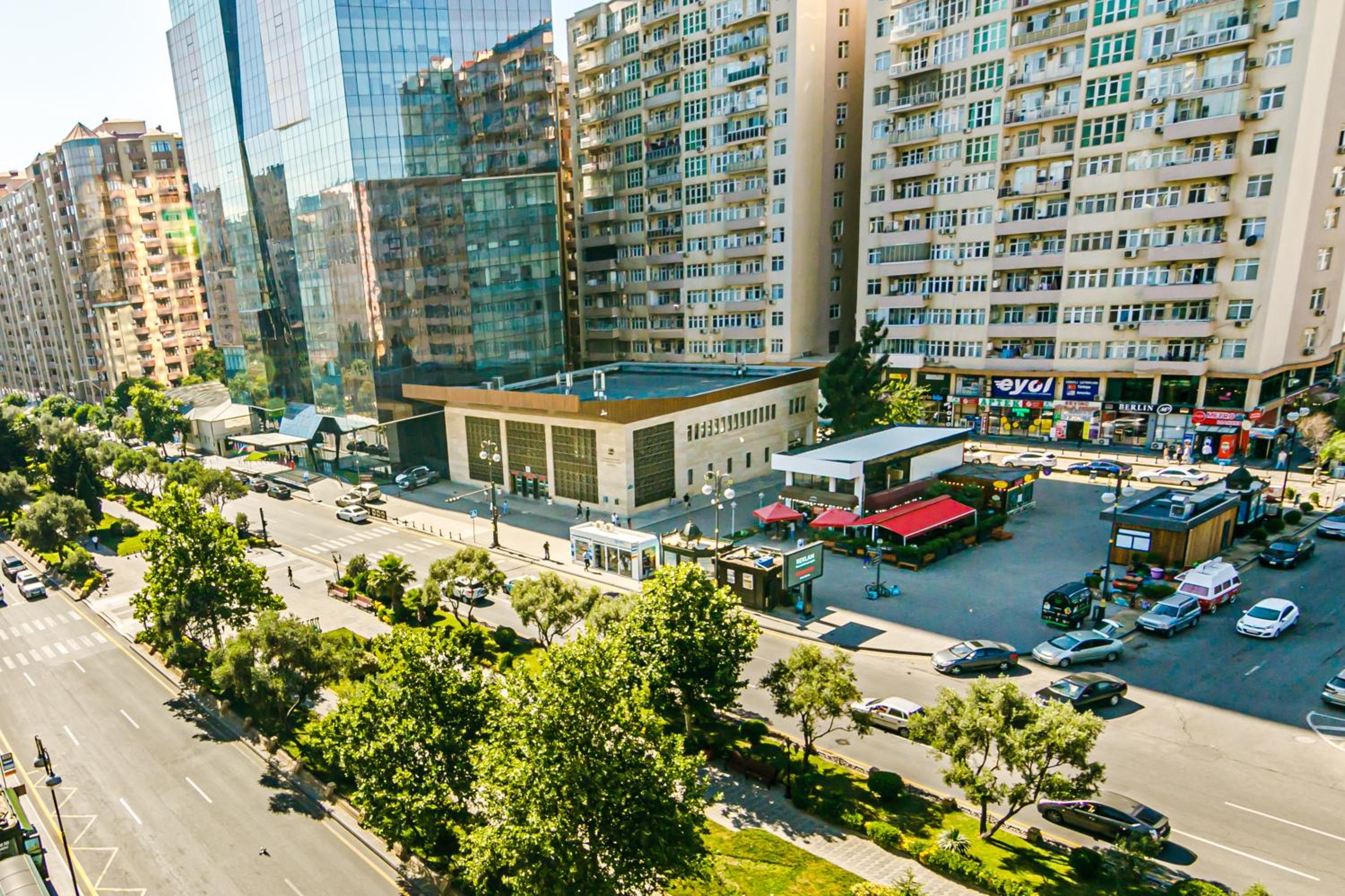 Vip Luxury Apartment in City Center, Baku