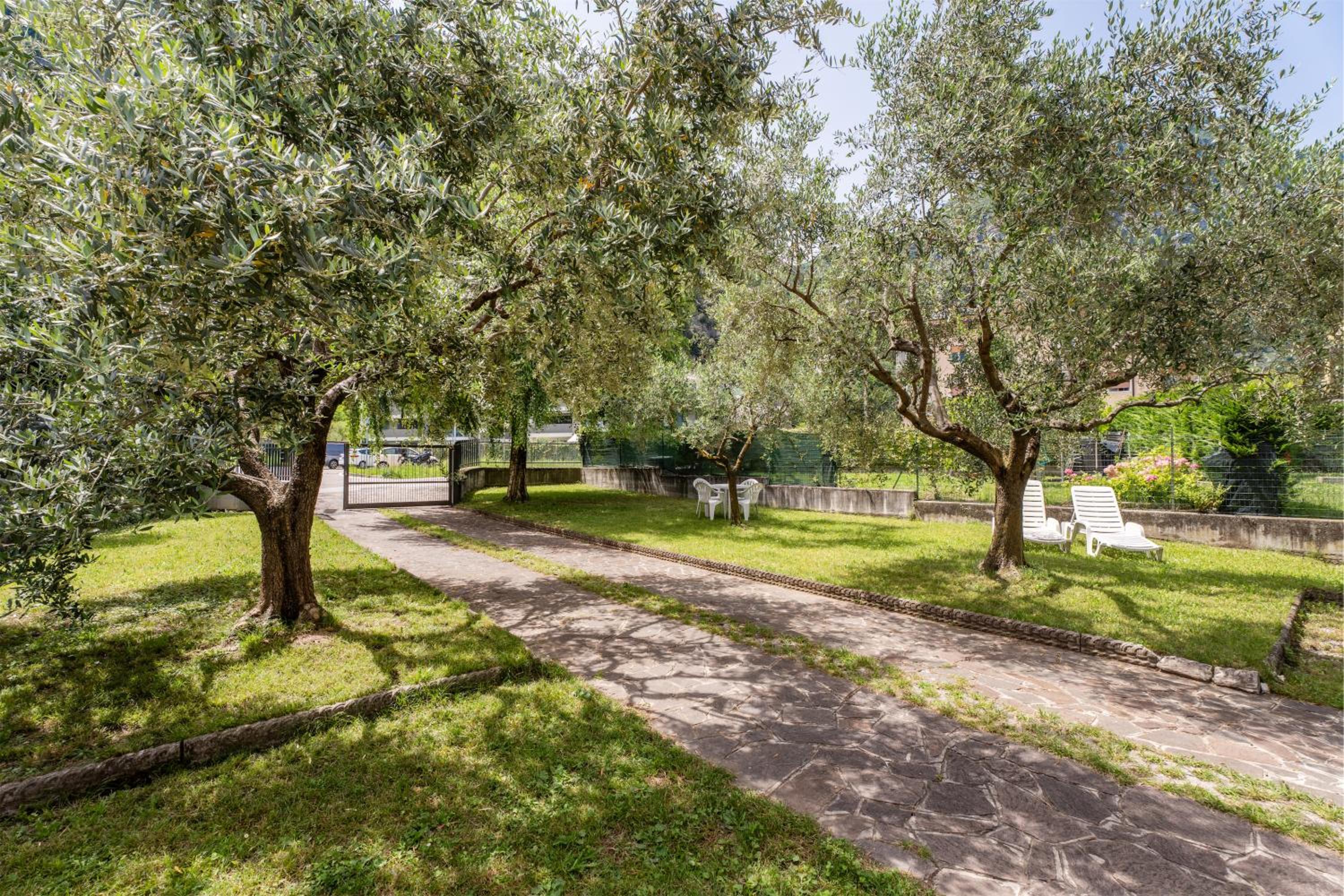 Nora House - Giardino view 2