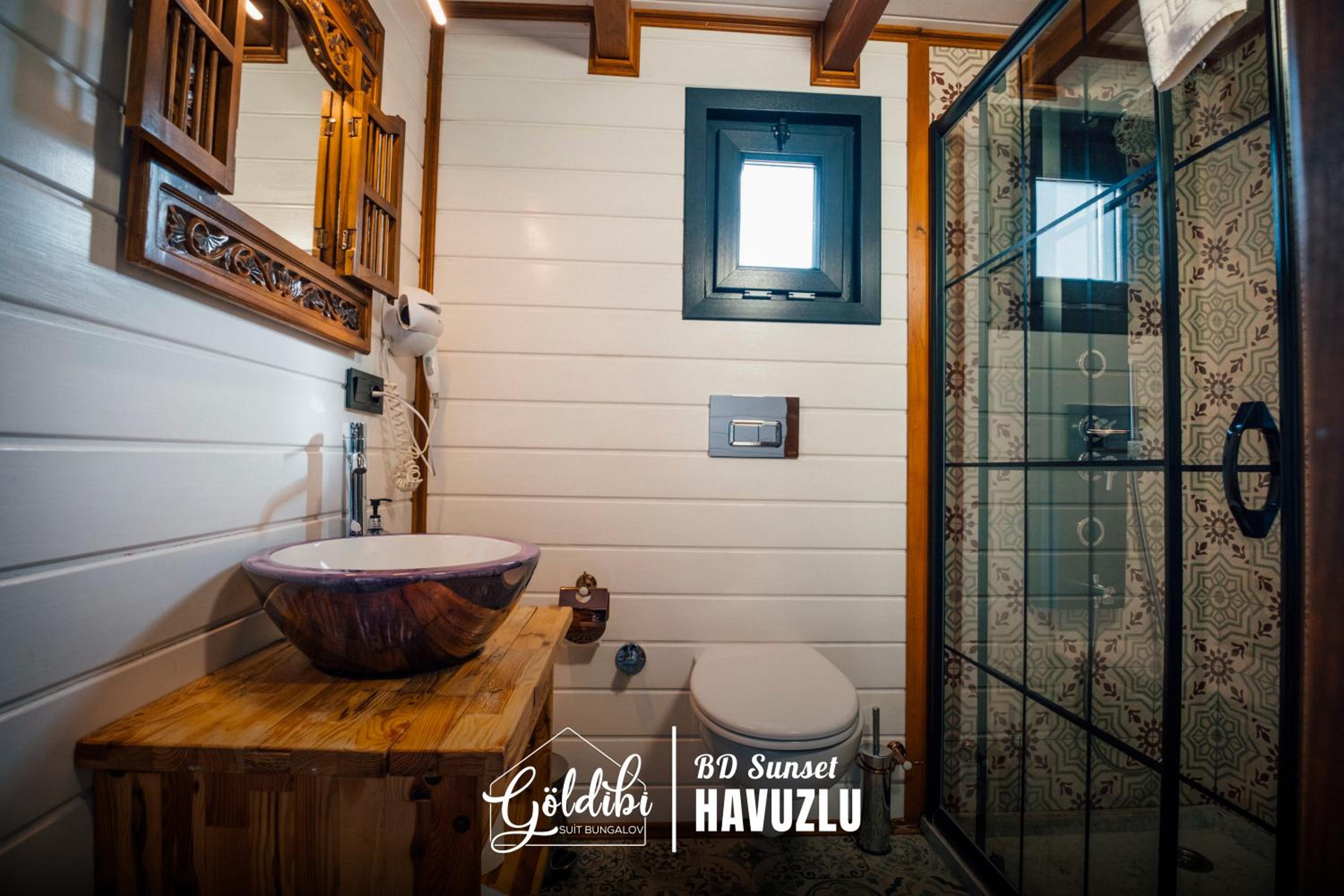 Sapanca Göldibi Suit Bungalov