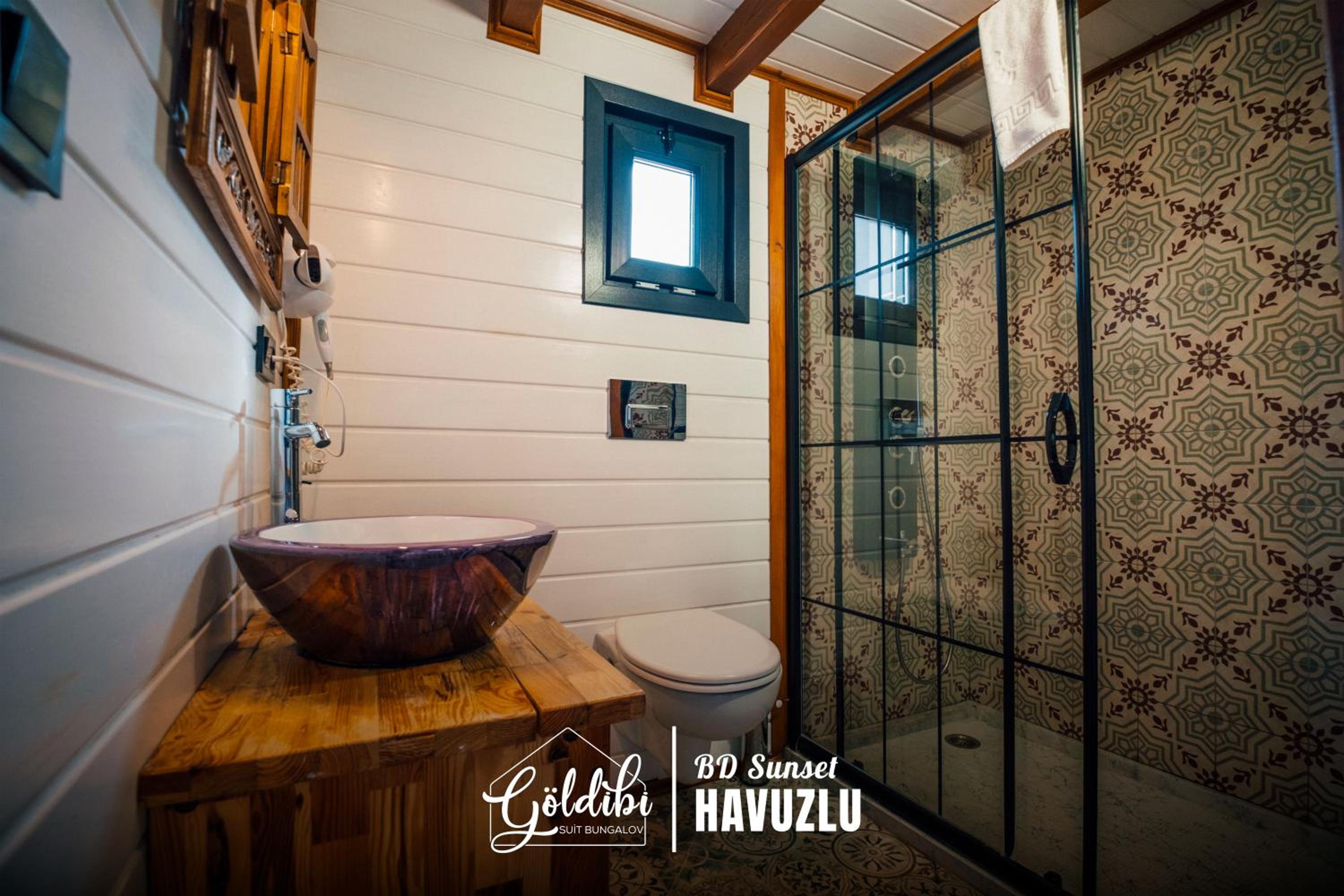 Sapanca Göldibi Suit Bungalov