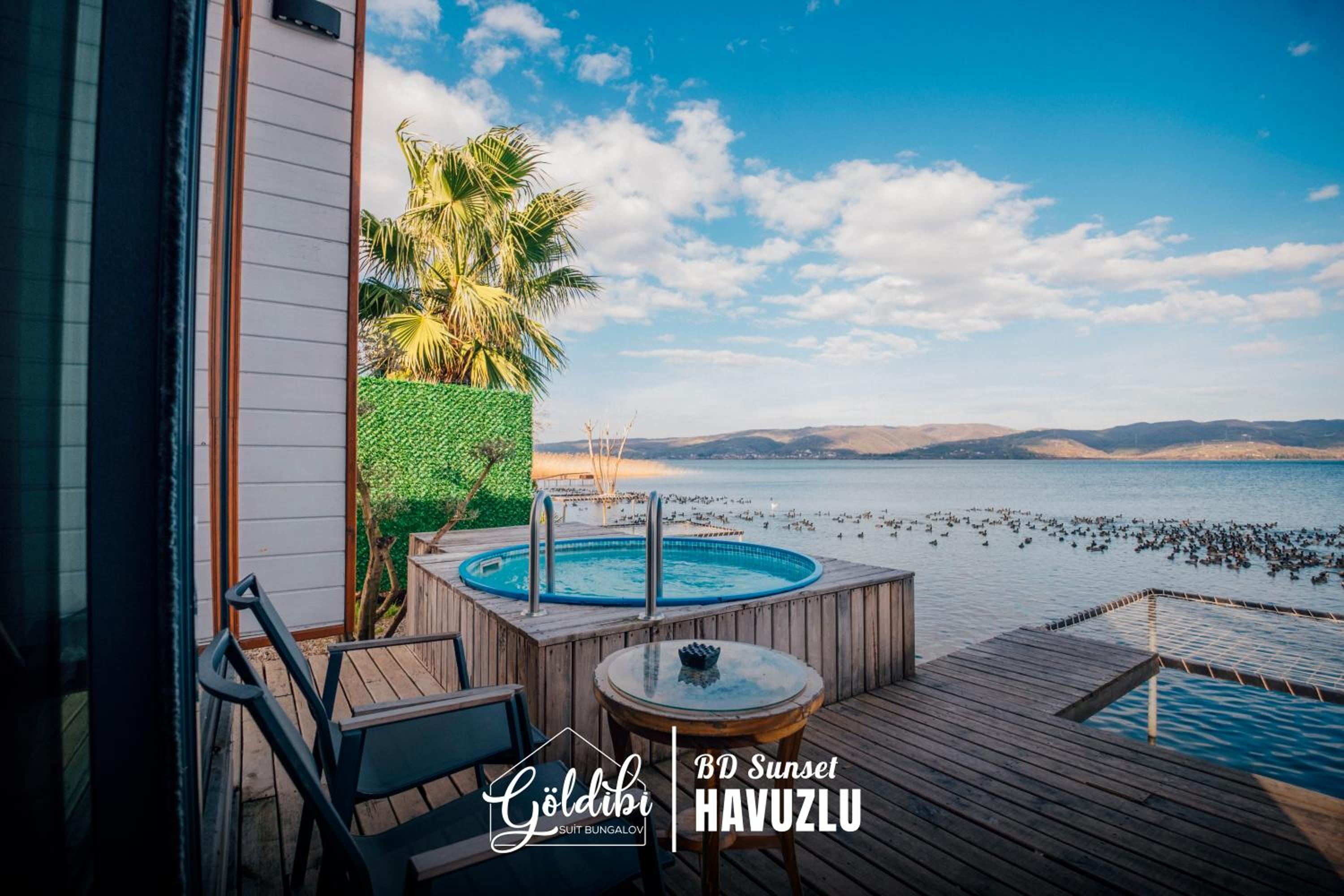 Sapanca Göldibi Suit Bungalov