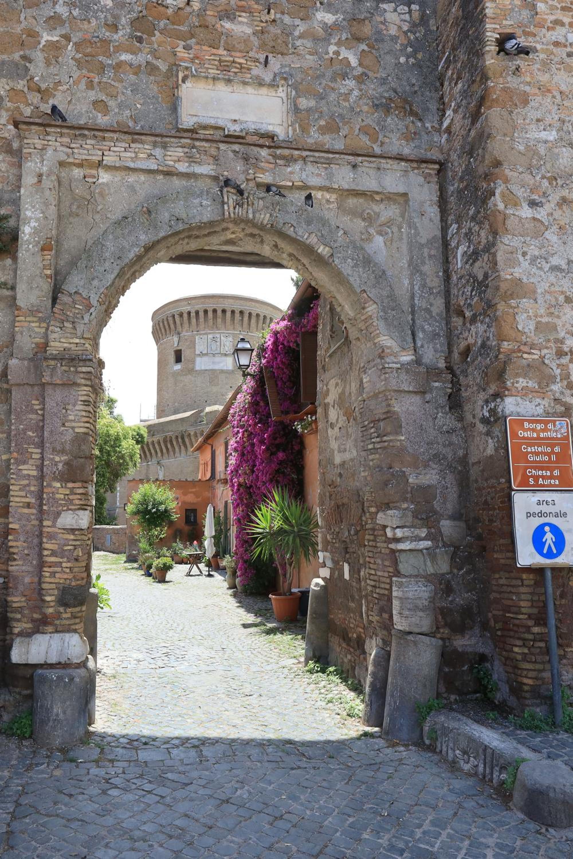 Casa DALU a Roma nel cuore di Ostia Antica view 3