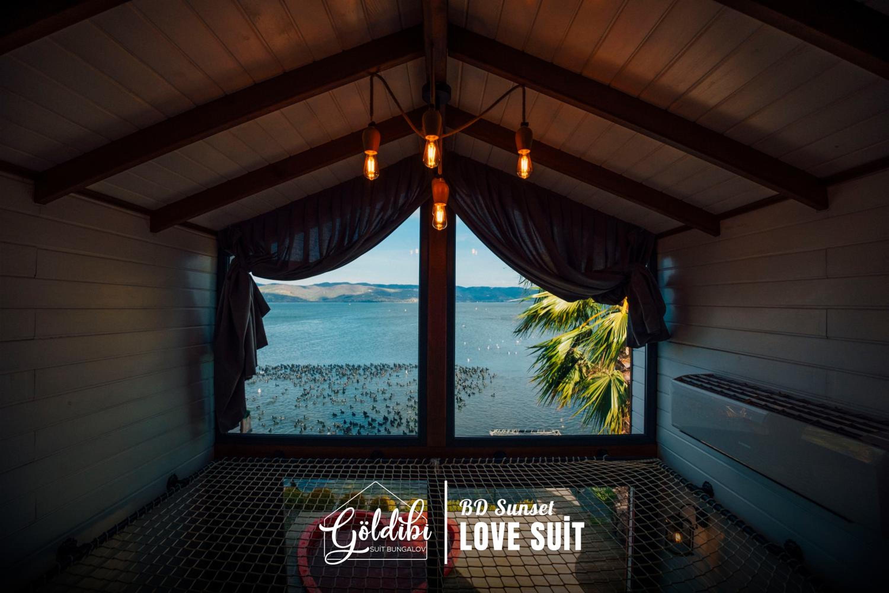 Sapanca Göldibi Suit Bungalov