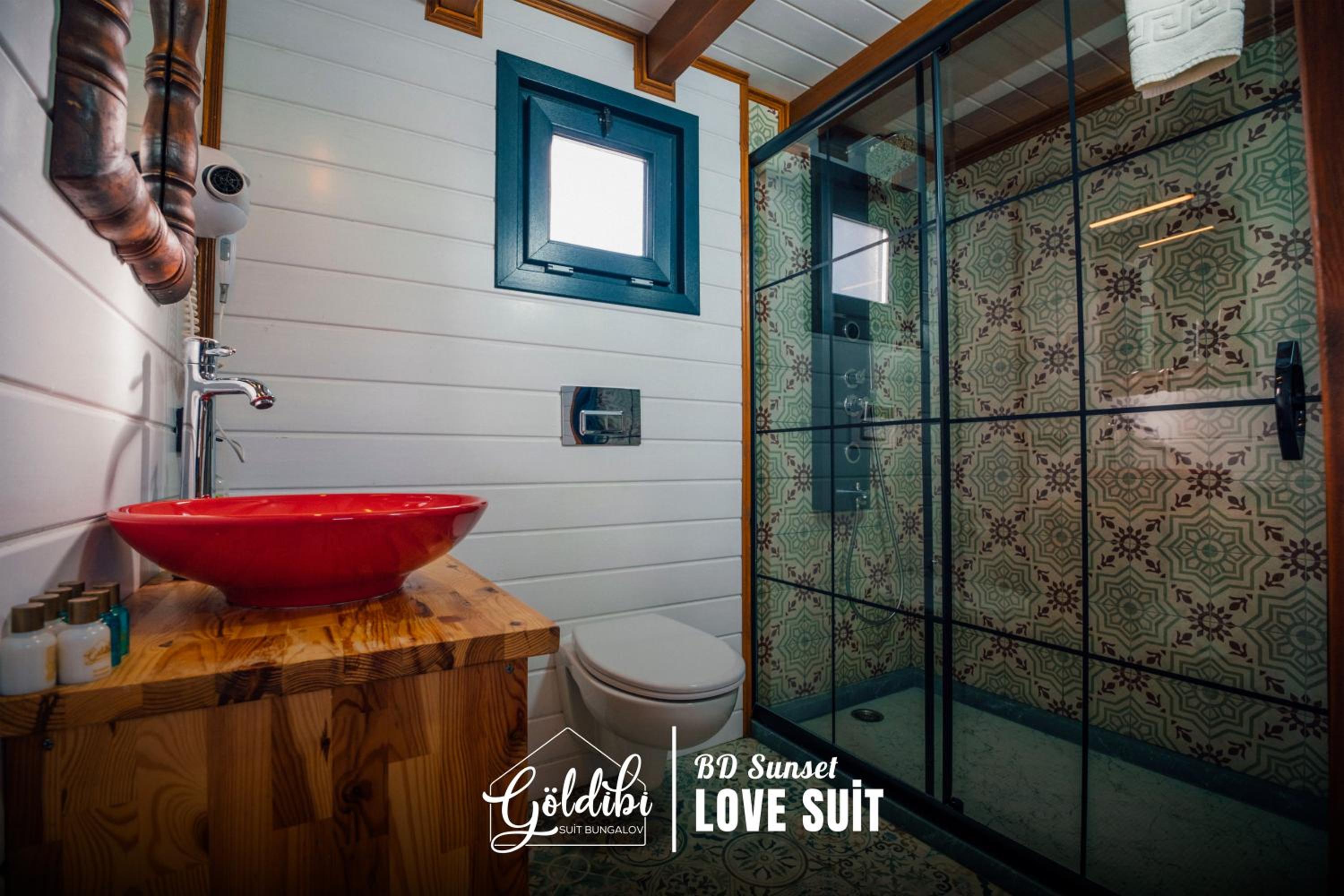 Sapanca Göldibi Suit Bungalov