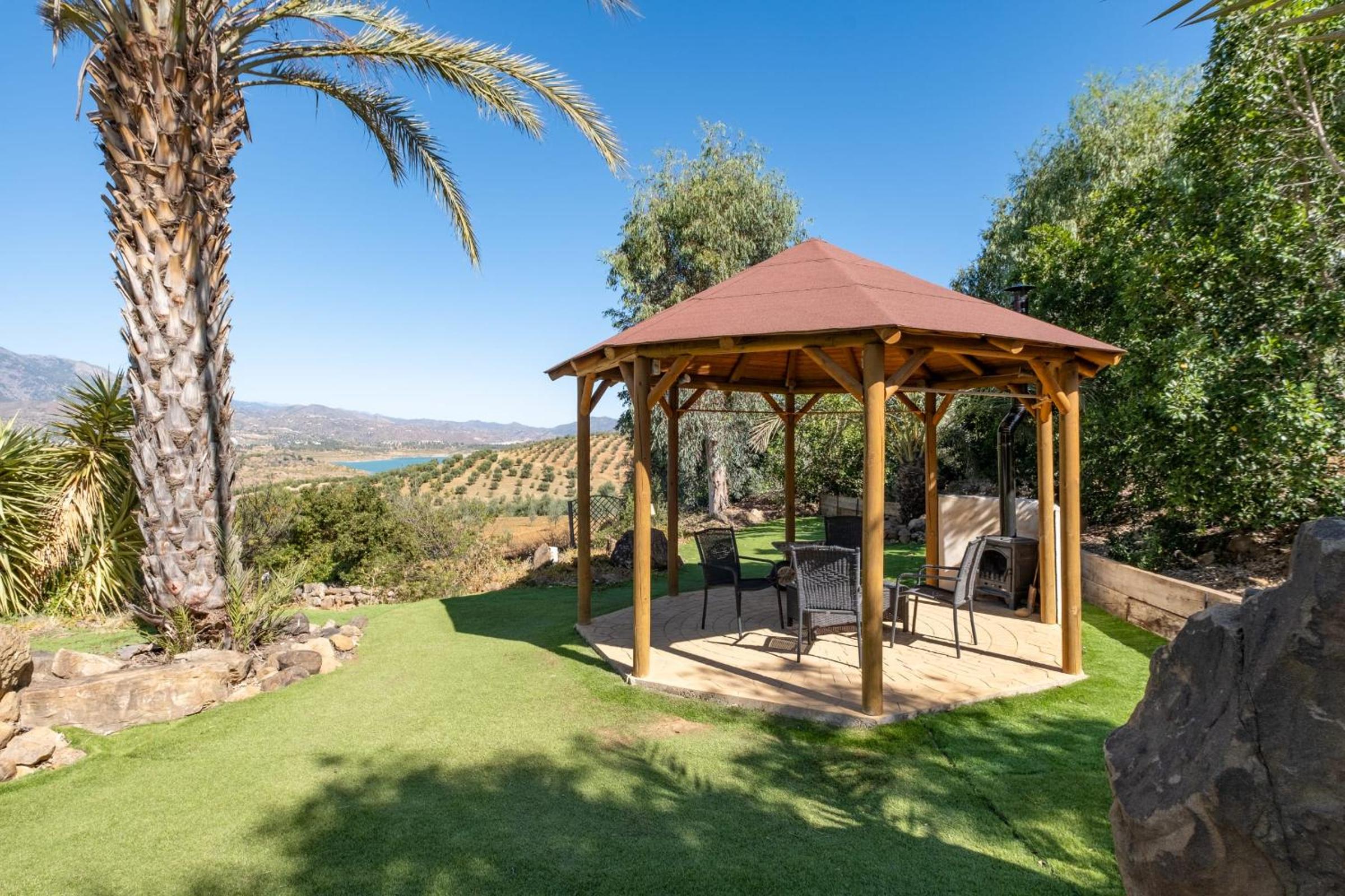 A Serene Oasis with Breathtaking Views