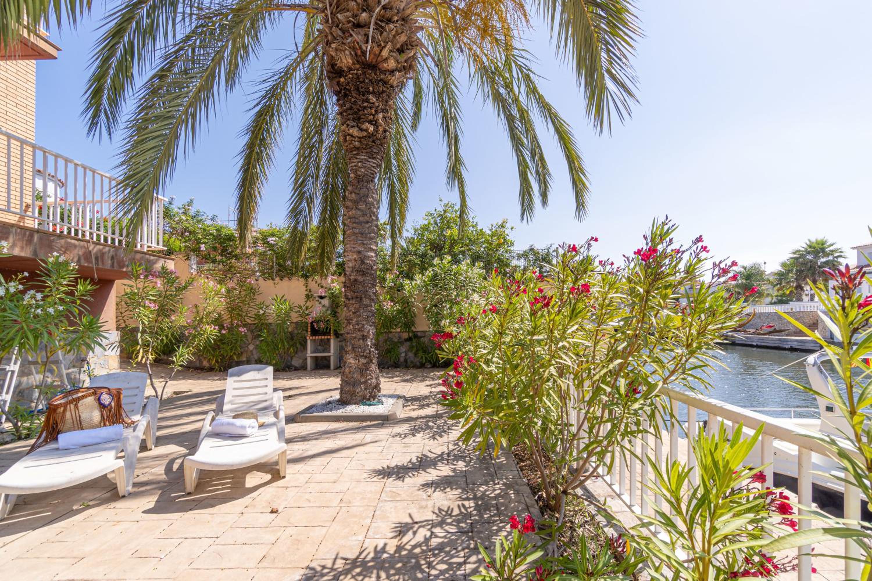 Jouvacations Villa 2 Freser con piscina compartida