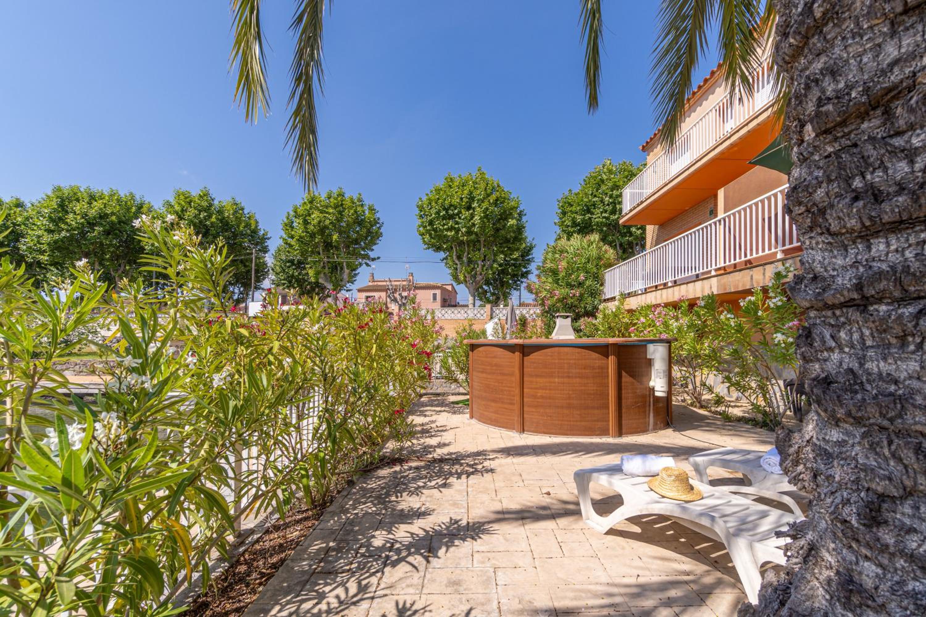 Jouvacations Villa 2 Freser con piscina compartida