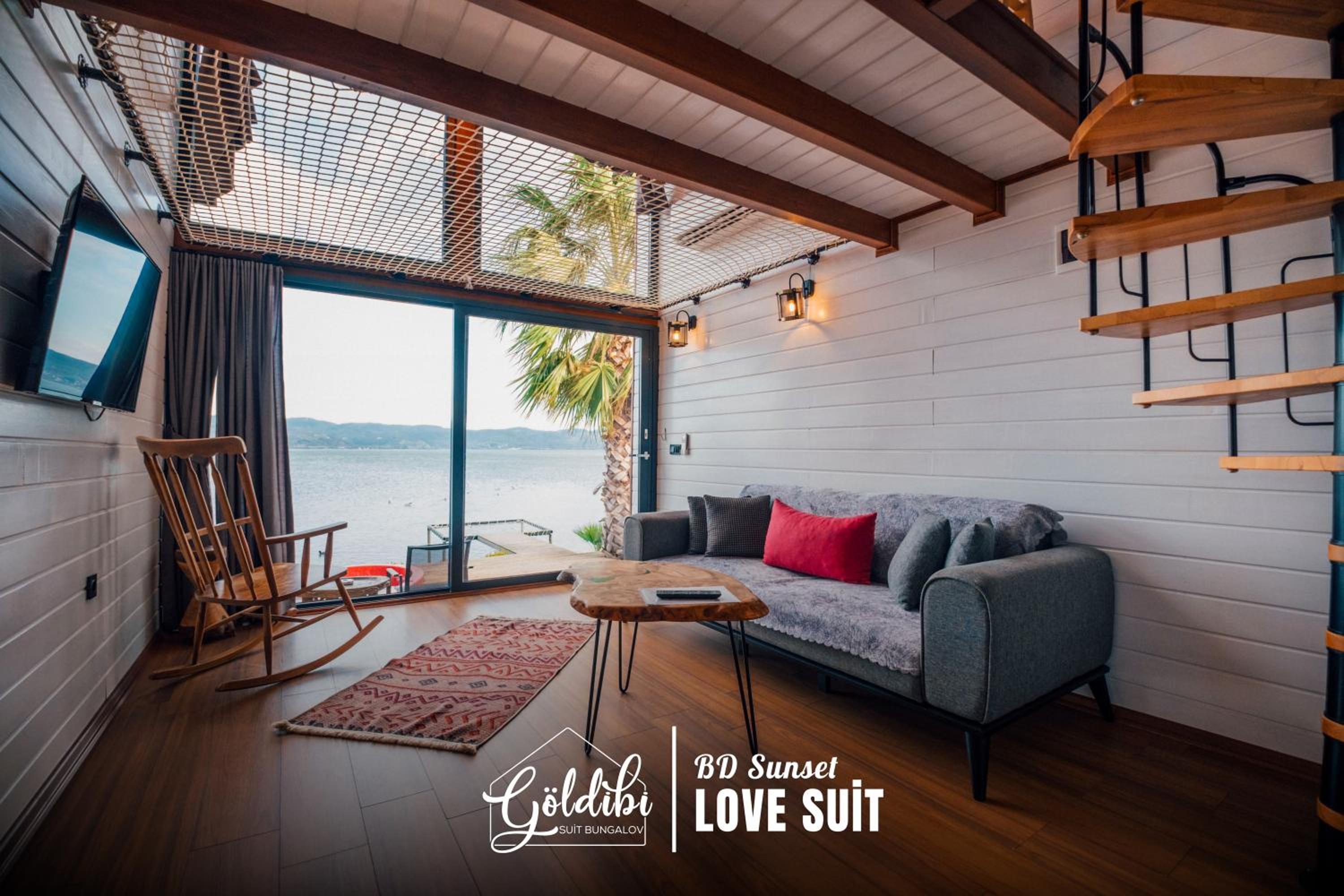 Sapanca Göldibi Suit Bungalov