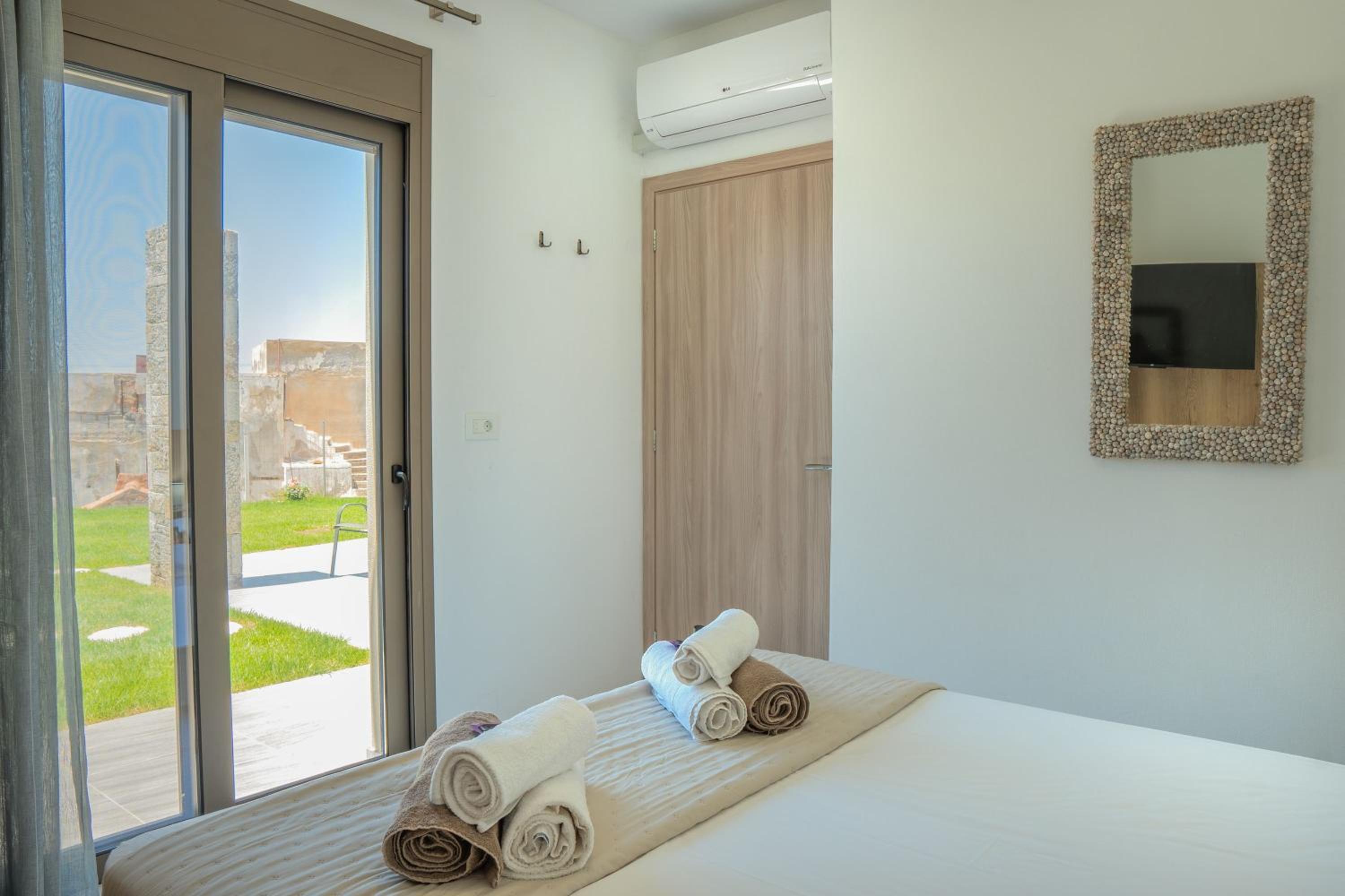 Villa Leandros Premium Suites