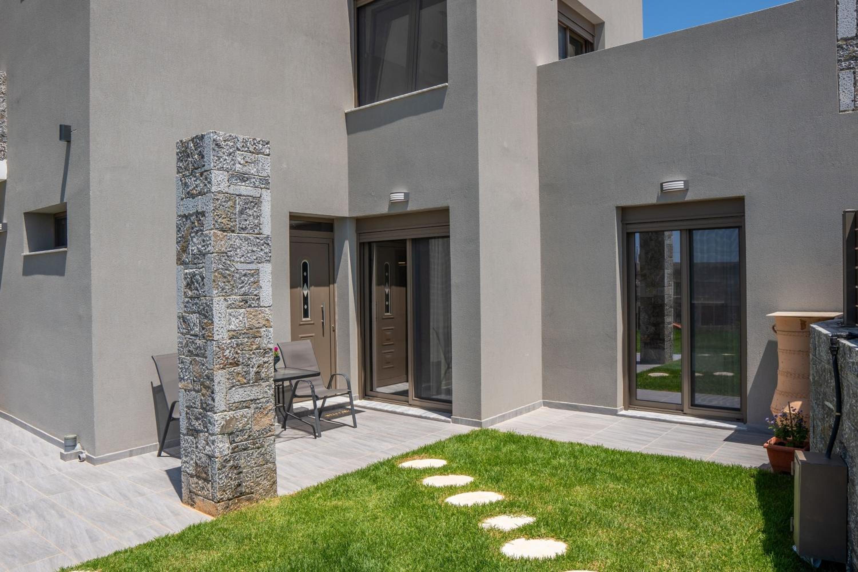 Villa Leandros Premium Suites