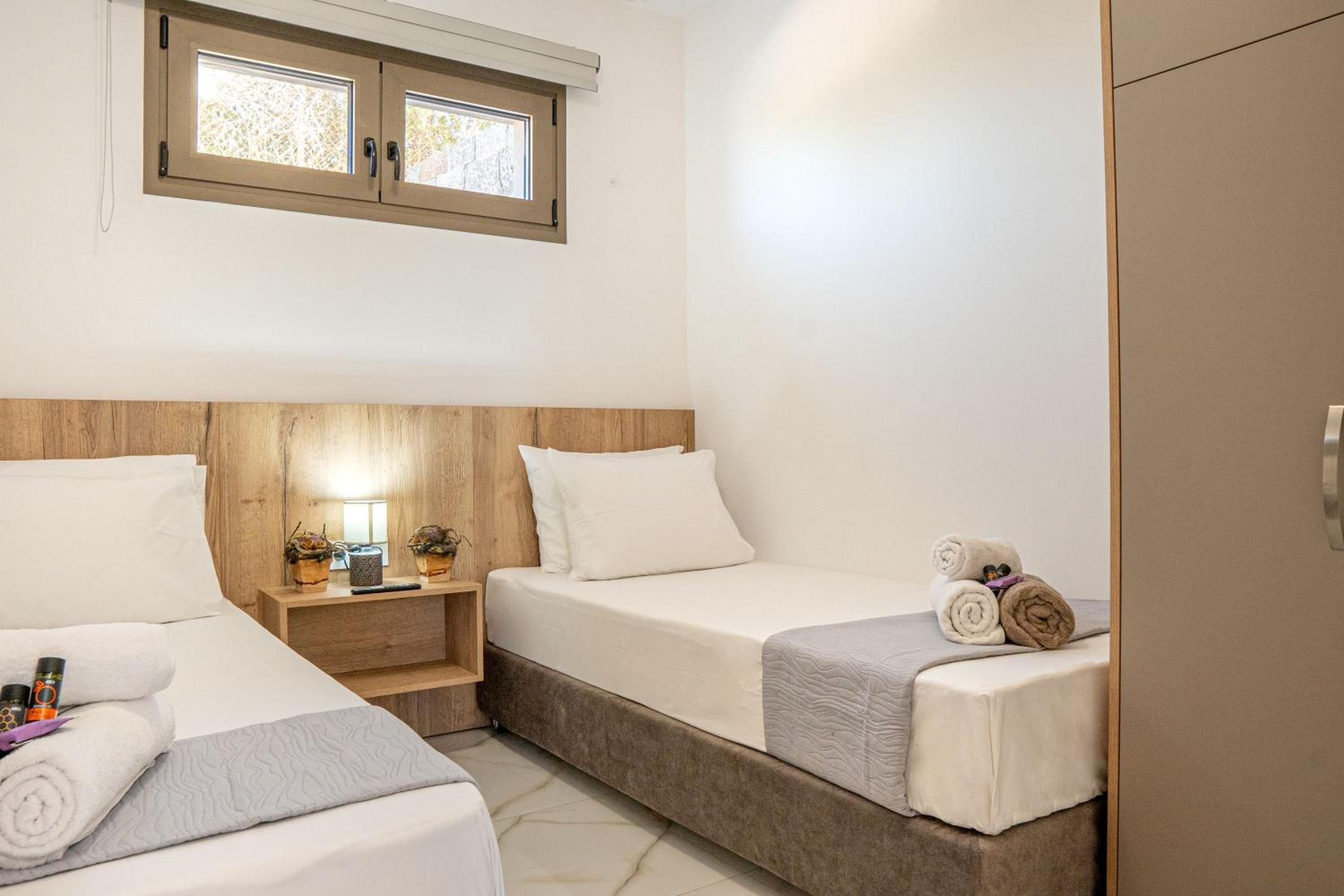 Villa Leandros Premium Suites