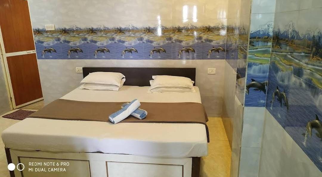 Francisco Sunshine Beach Guest House view 4