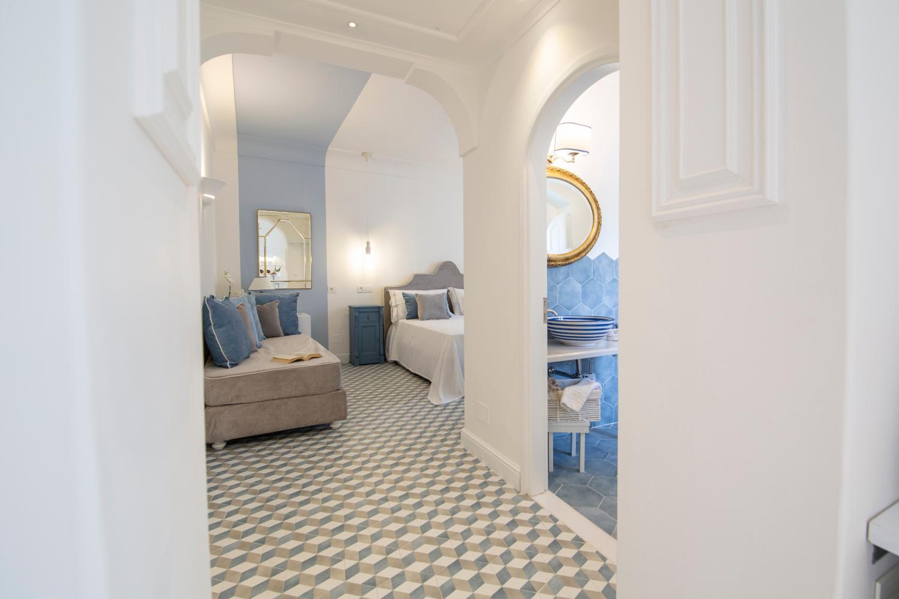 Hotel Casa Lucia Relaxing rooms - Image 1