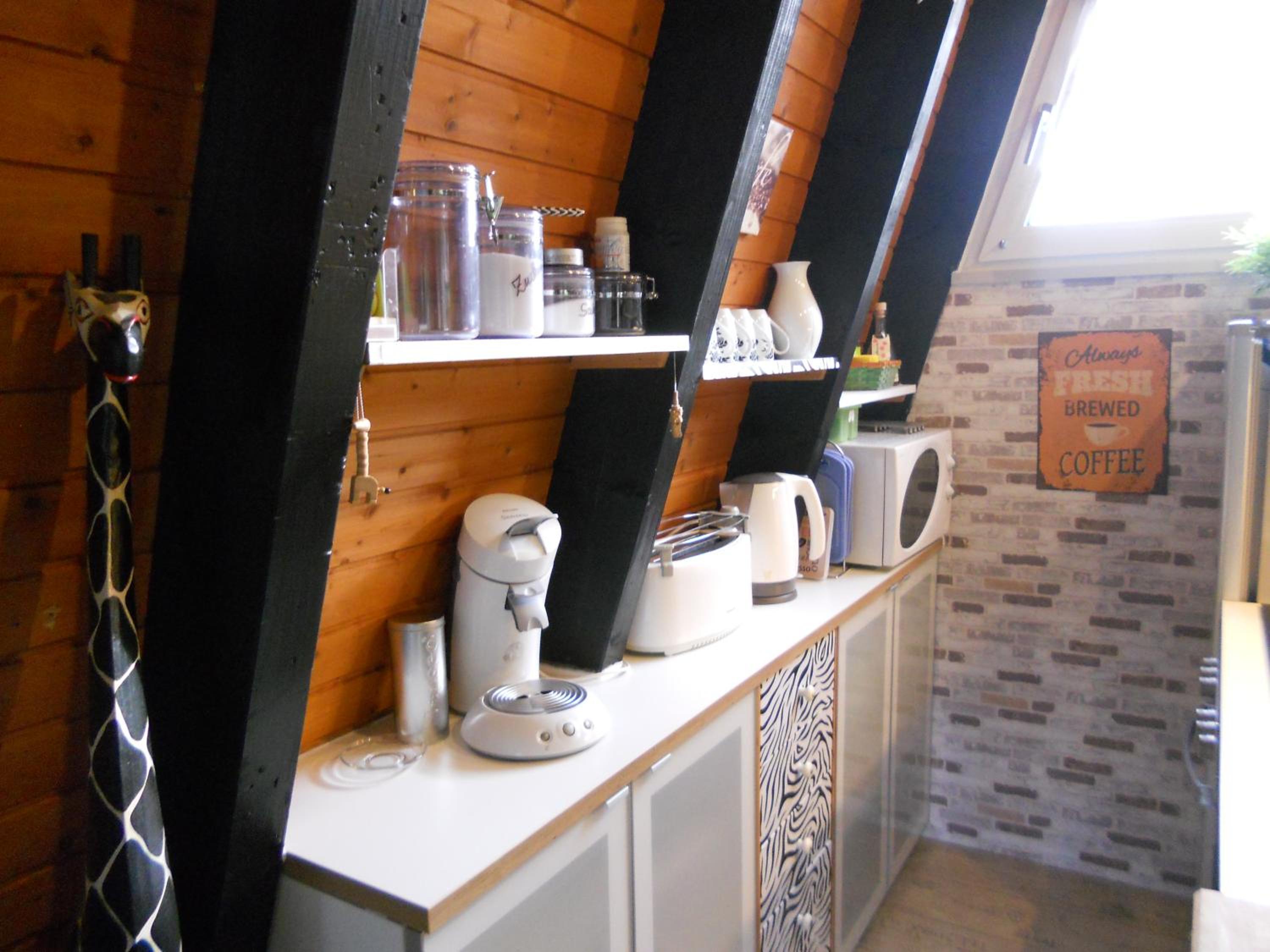 Ferienhaus zum Wohlfühlen in der Eifel, Poolnutzung, Tennis, Minigolf, Seenähe