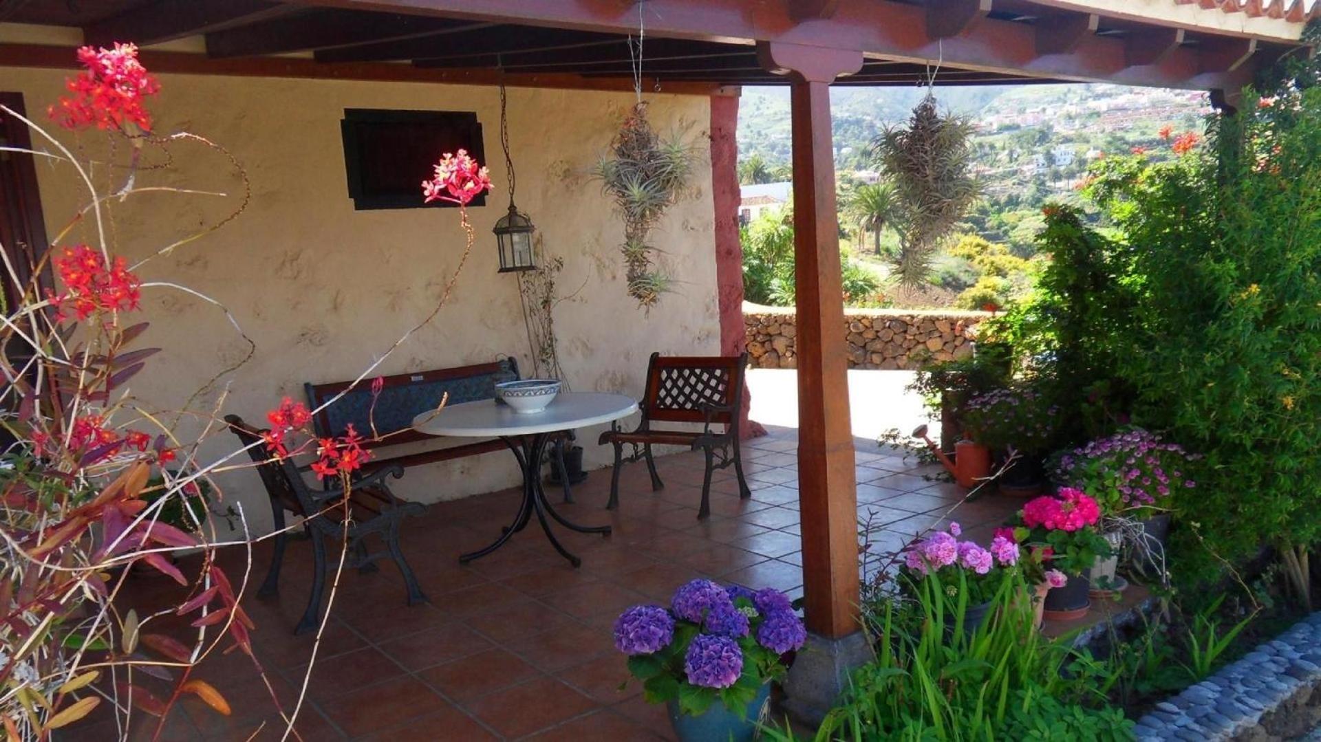 Entzückendes kleines Ferienhaus mit einem ganz besonderen Flair und einem atemberaubenden Meerblick