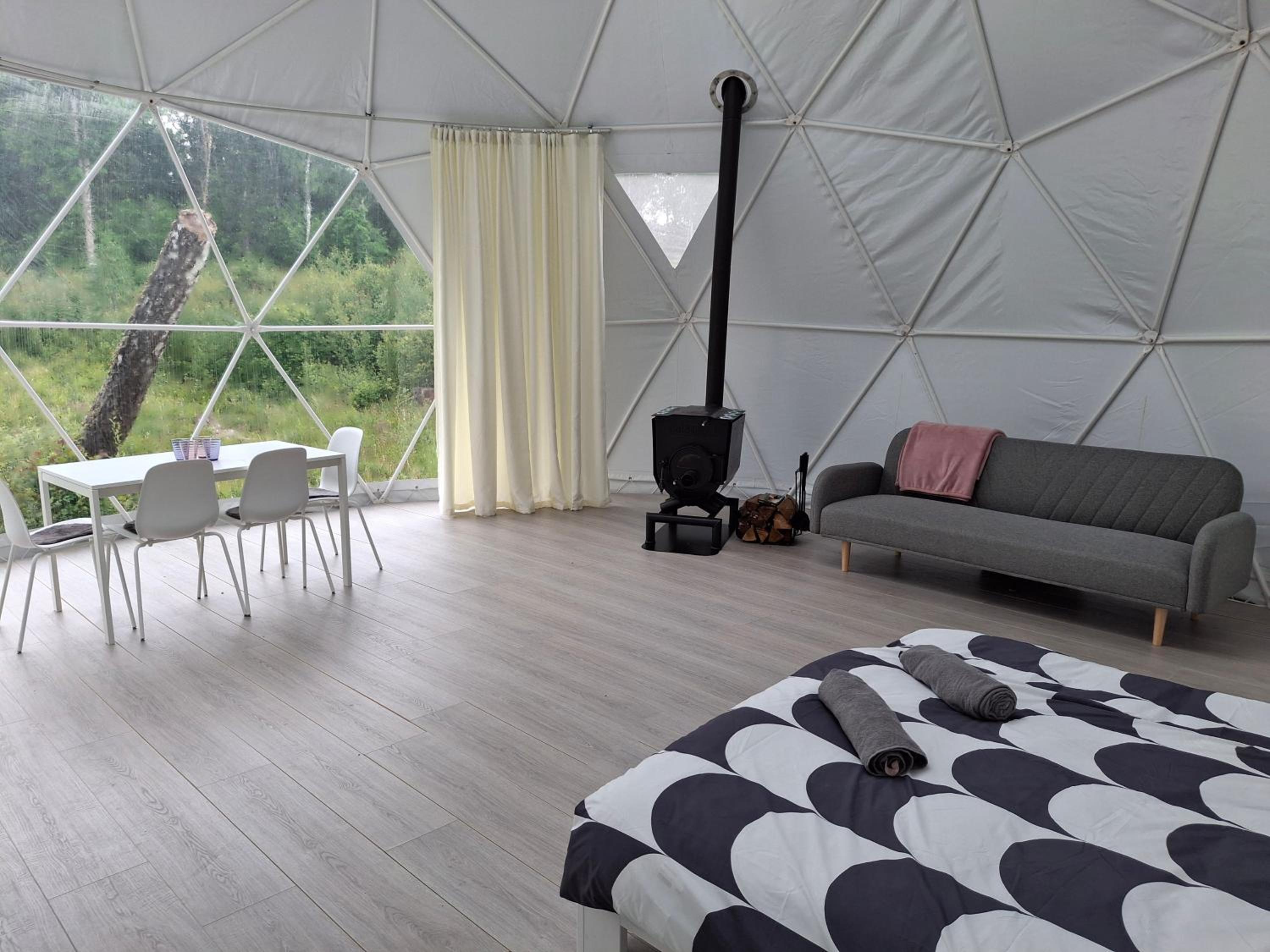 Bubble House glamping telk