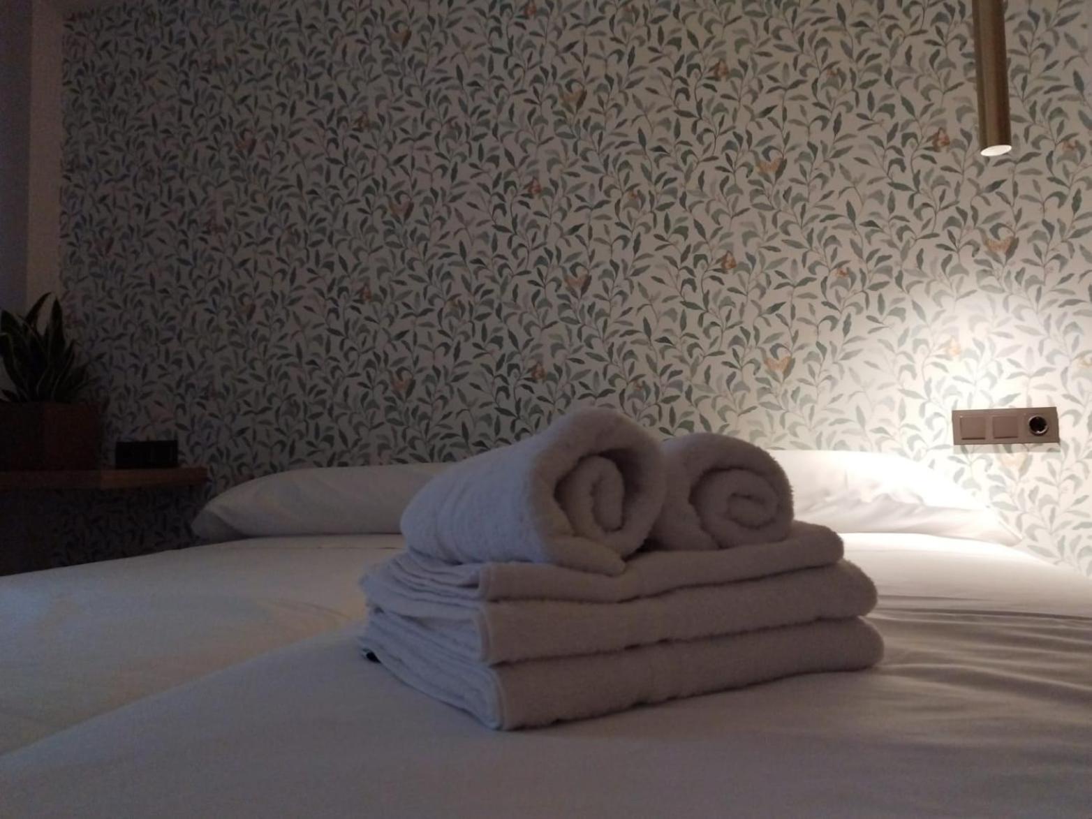 Plaza Rooms