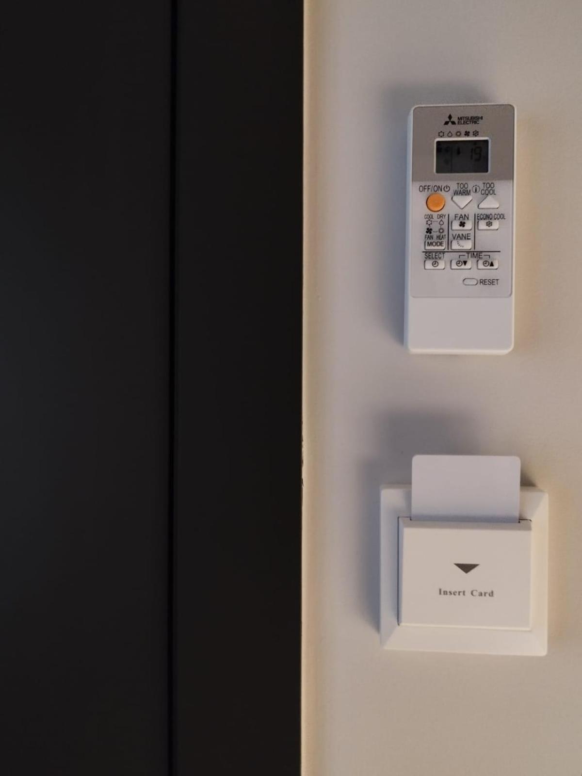 Plaza Rooms