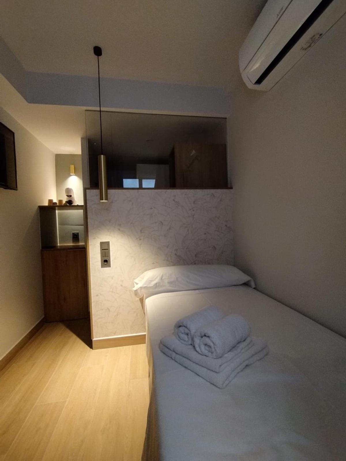 Plaza Rooms