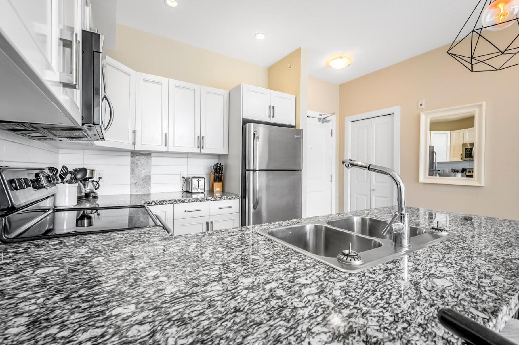 Top Floor Apartment at Amenity Rich Resort 406