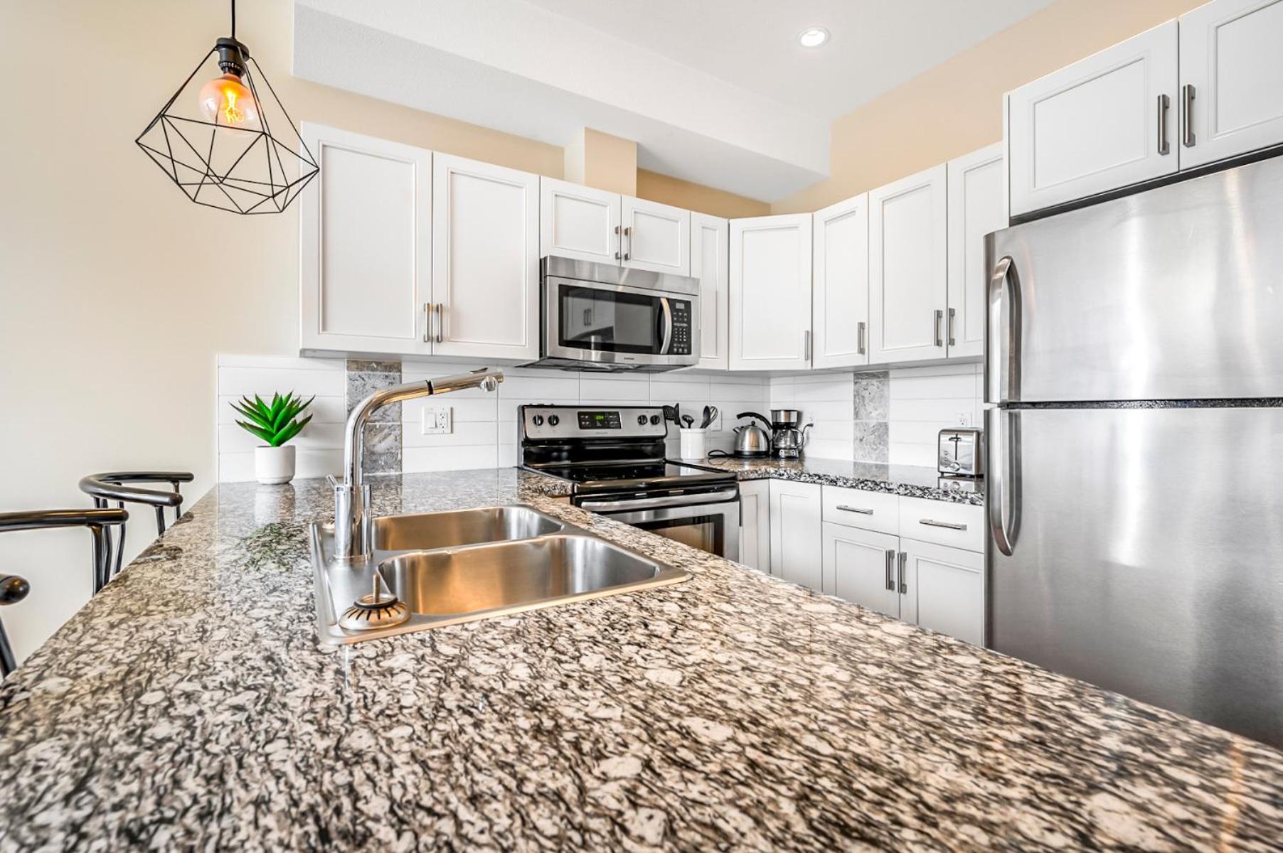 Top Floor Apartment at Amenity Rich Resort 406