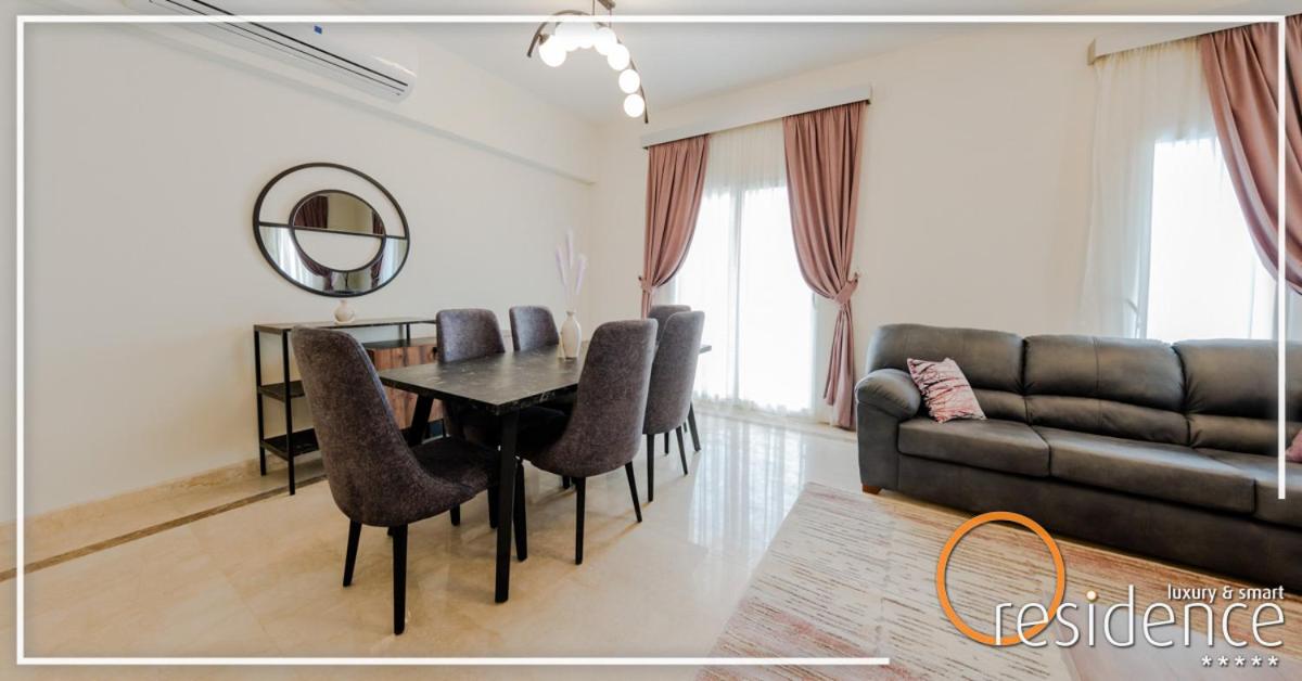 Luxurious hotel apartment