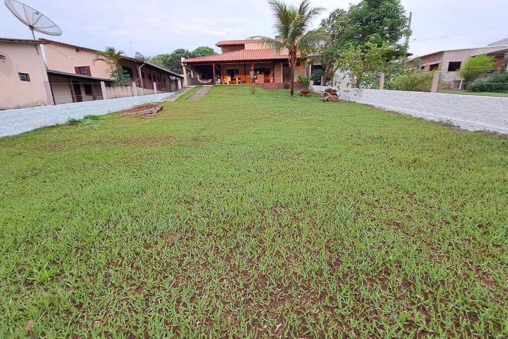 Rancho Sossego - Casa a 100m do Lago Corumbá IV