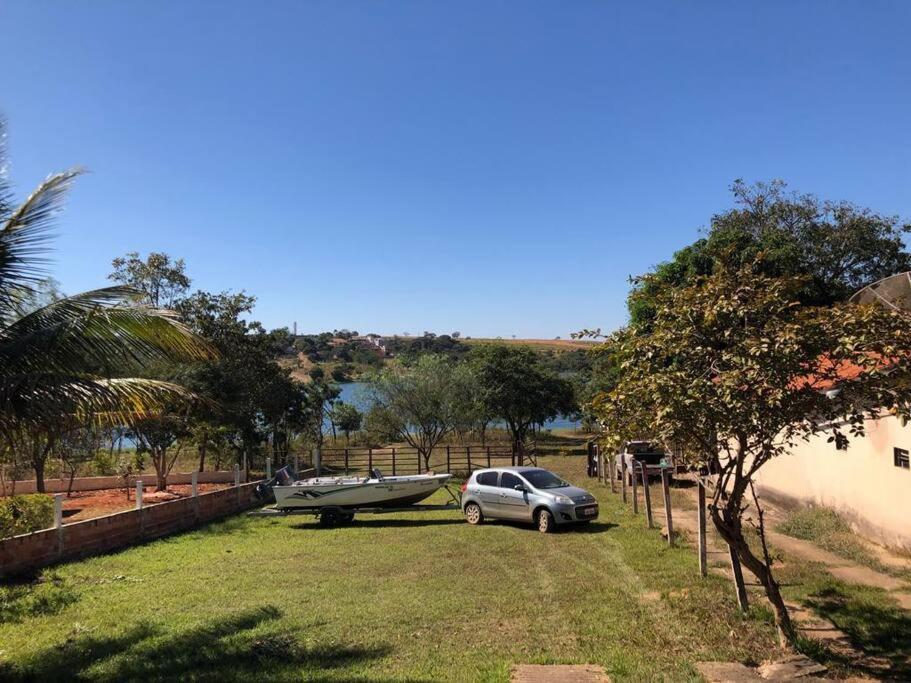 Rancho Sossego - Casa a 100m do Lago Corumbá IV