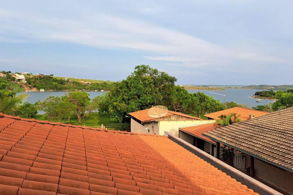 Rancho Sossego - Casa a 100m do Lago Corumbá IV