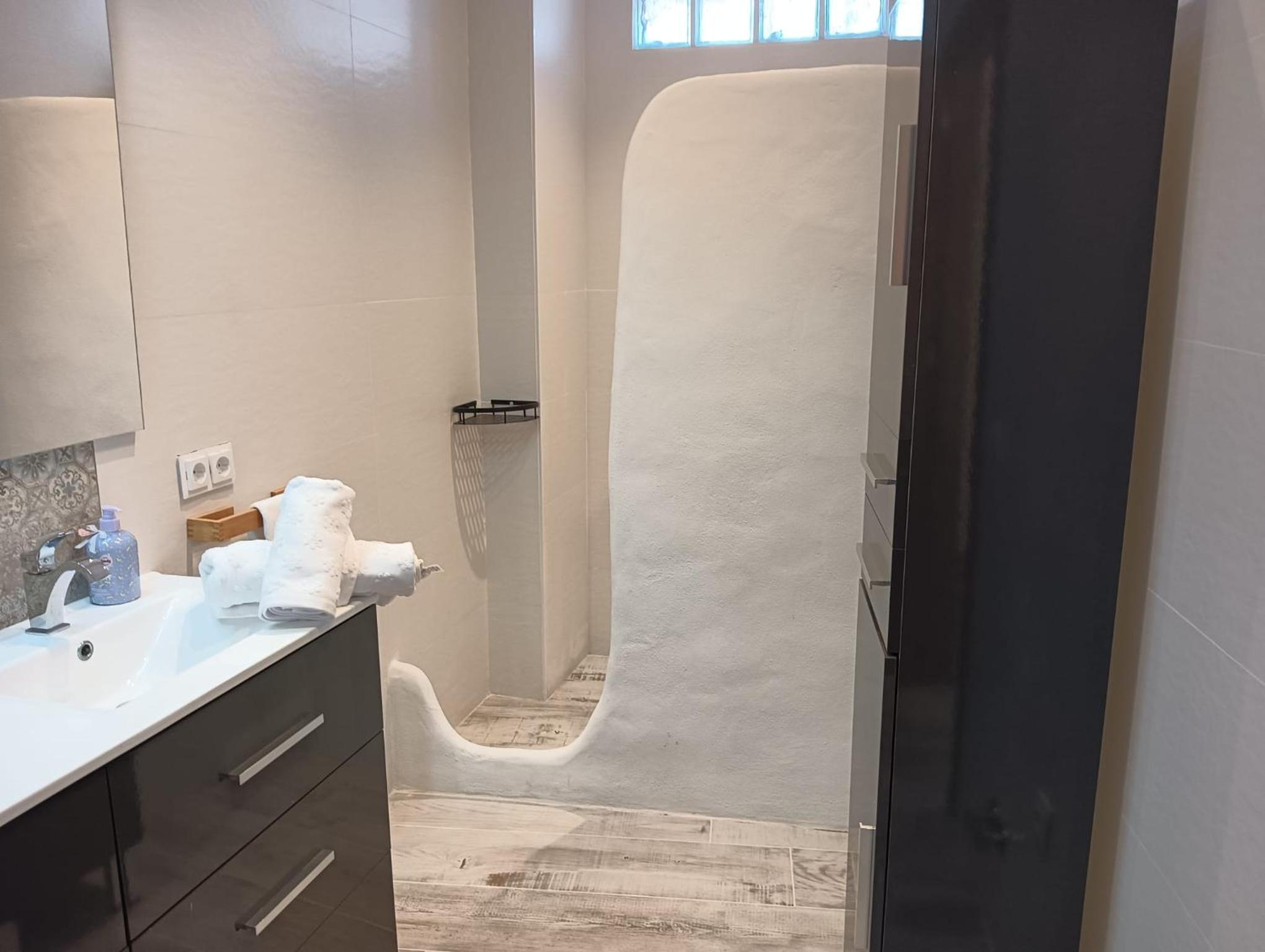Alhamar House with private pool