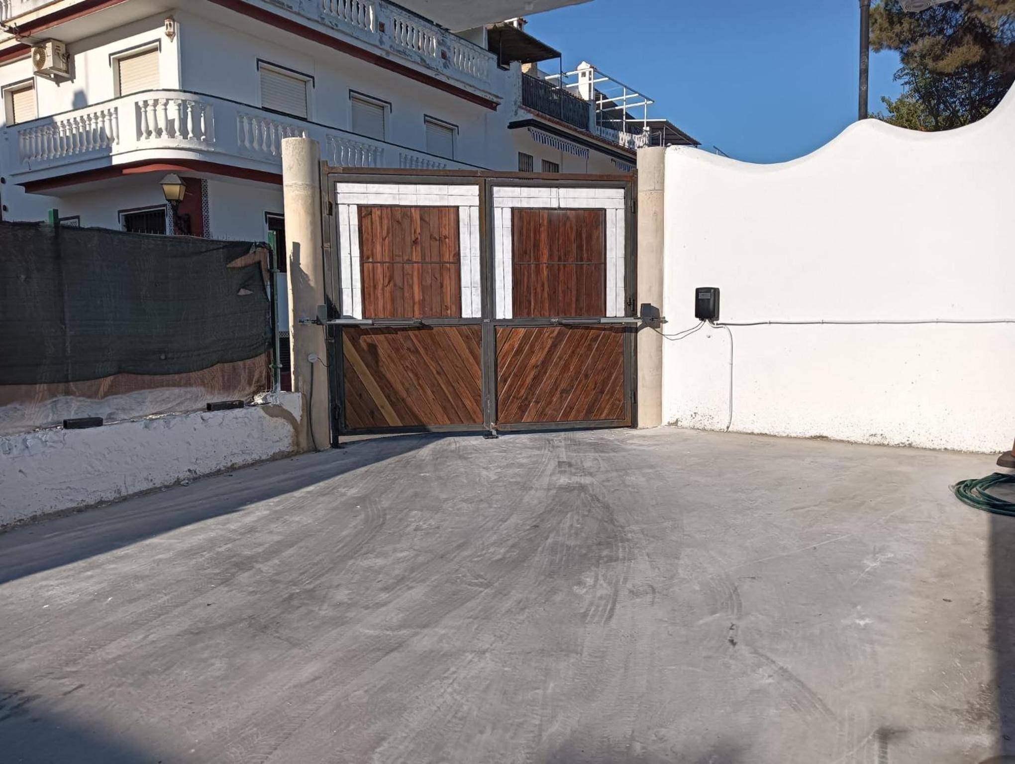 Alhamar House with private pool