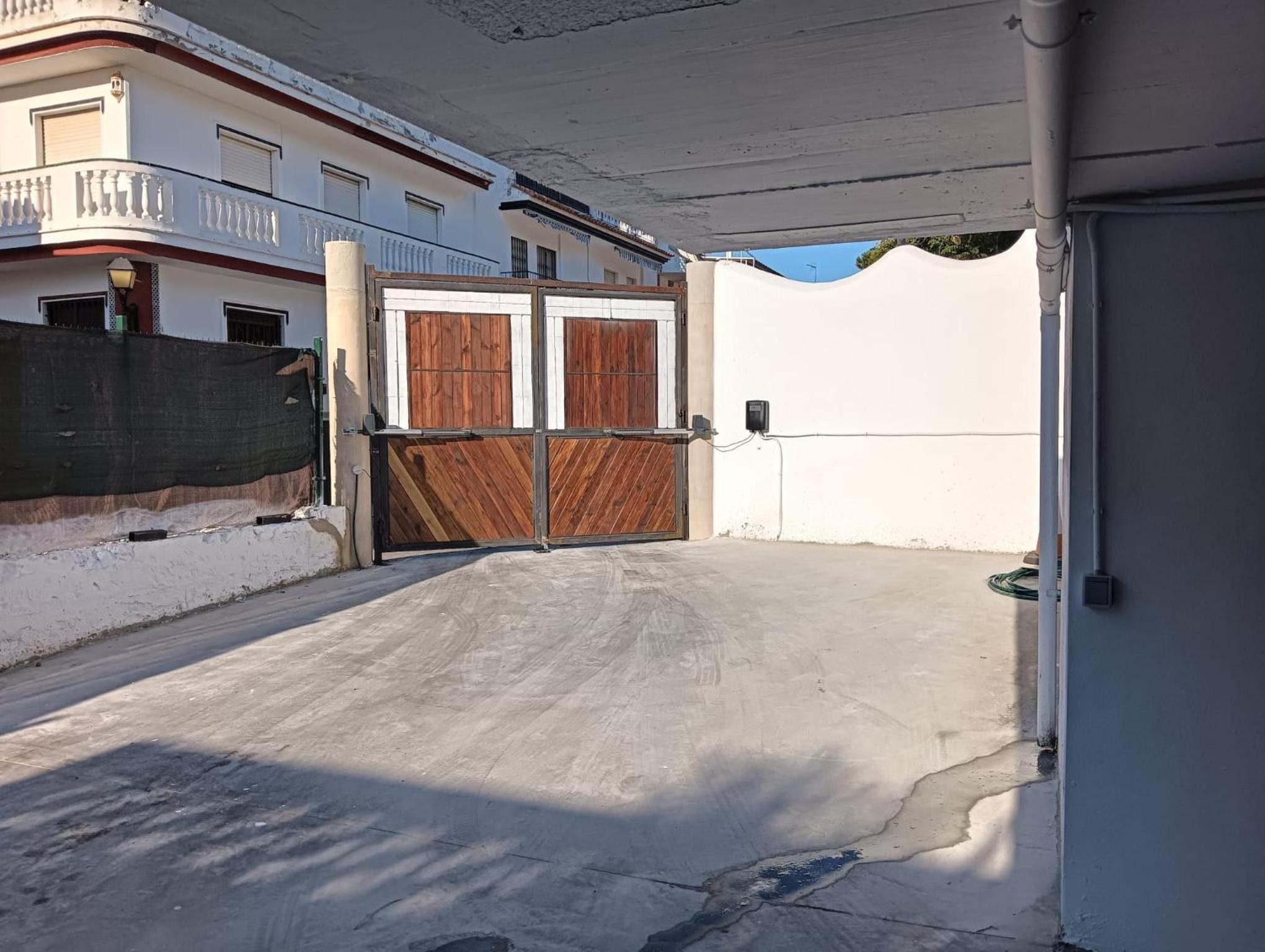 Alhamar House with private pool