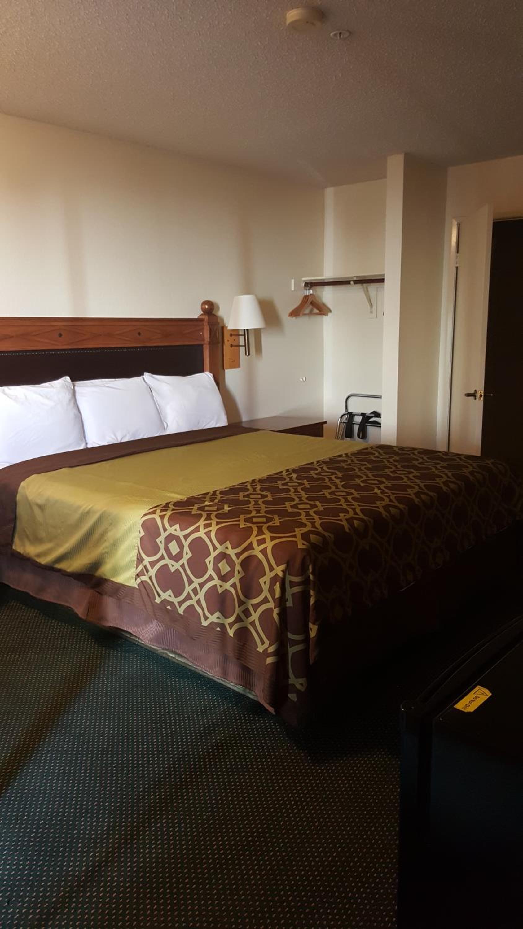 Travelodge by Wyndham Indio - Property Image 26