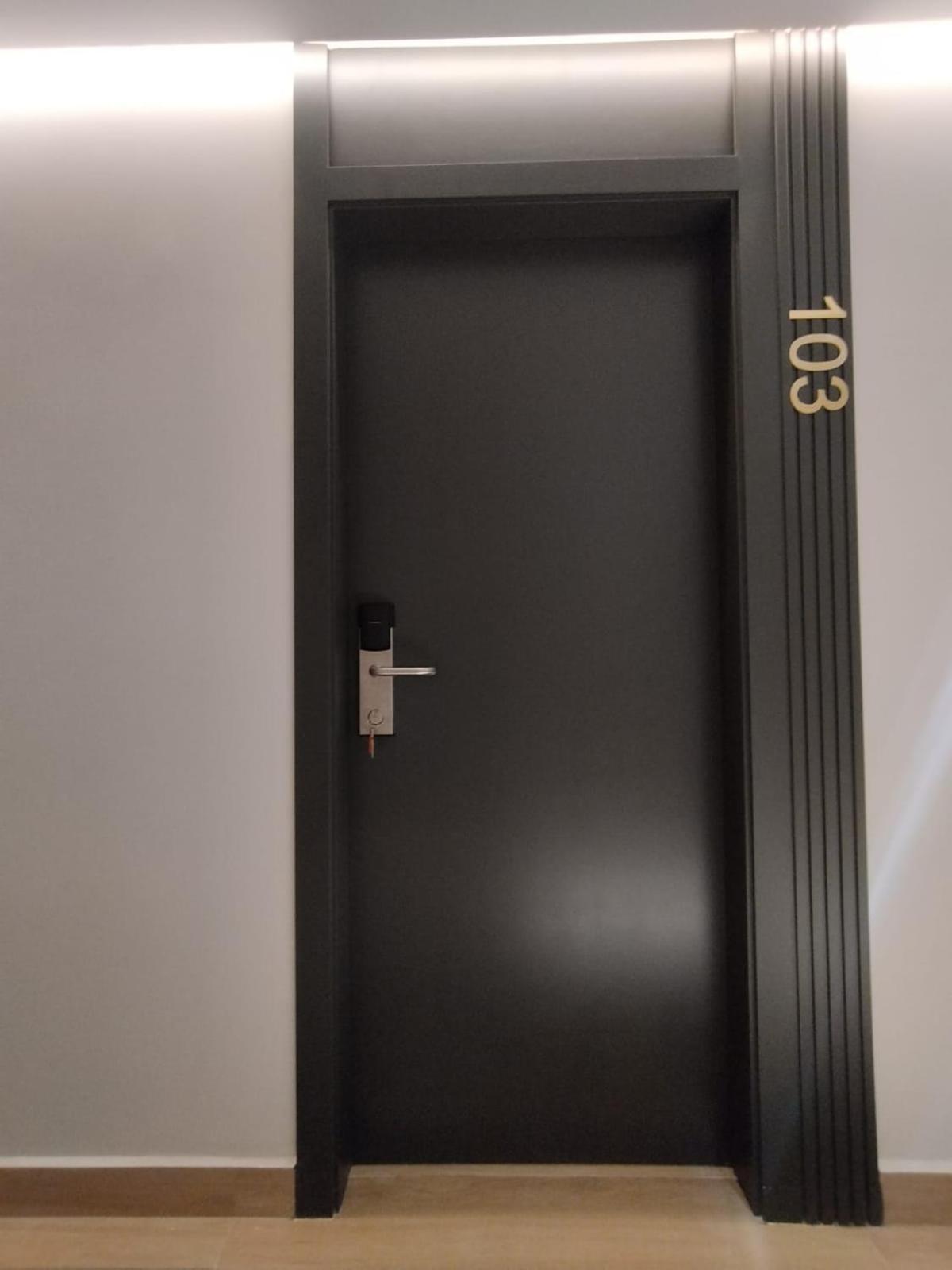 Plaza Rooms