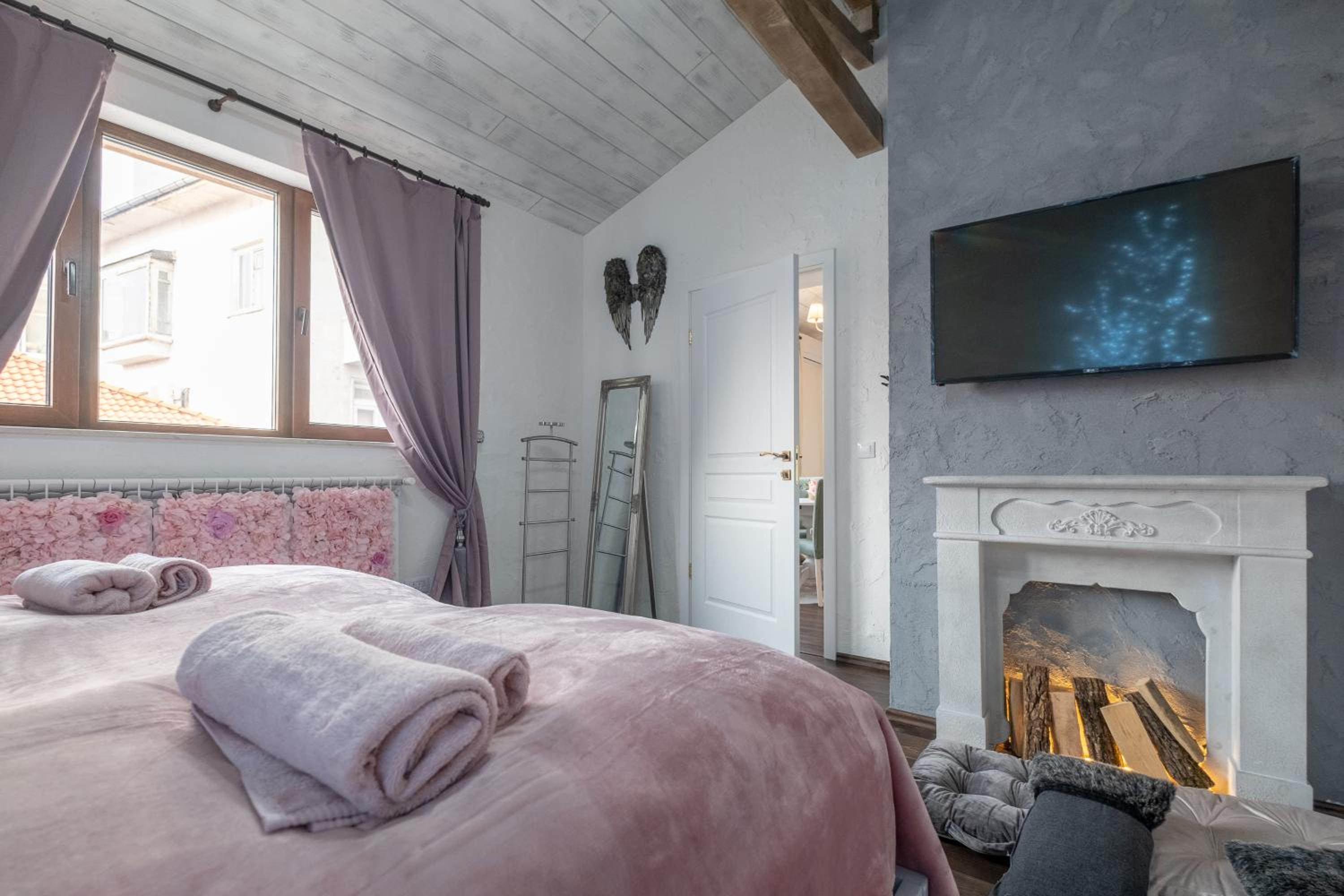Chic Designer 1BR in Sofia Dream on Hristo Belchev