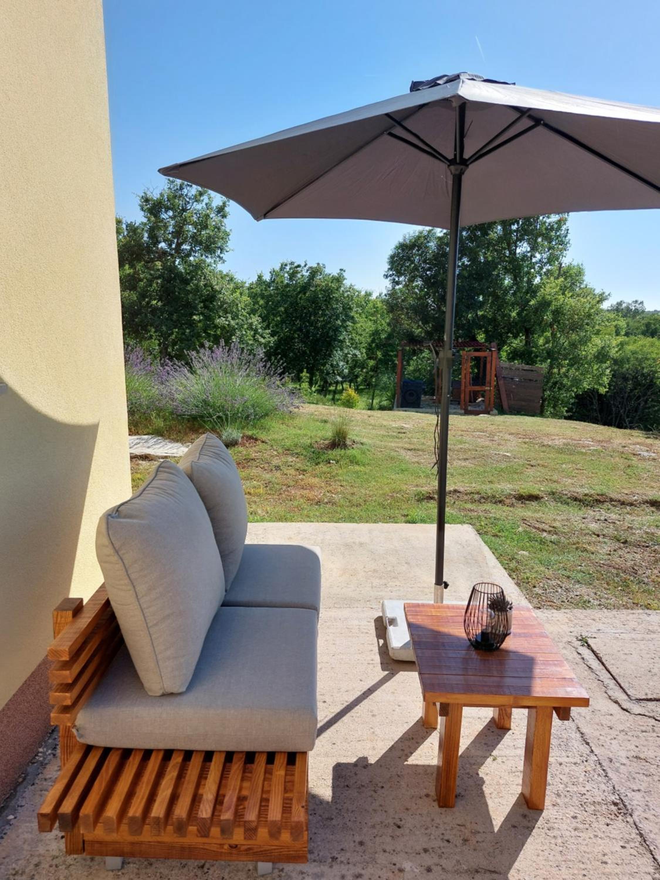Studio Apartman Nika