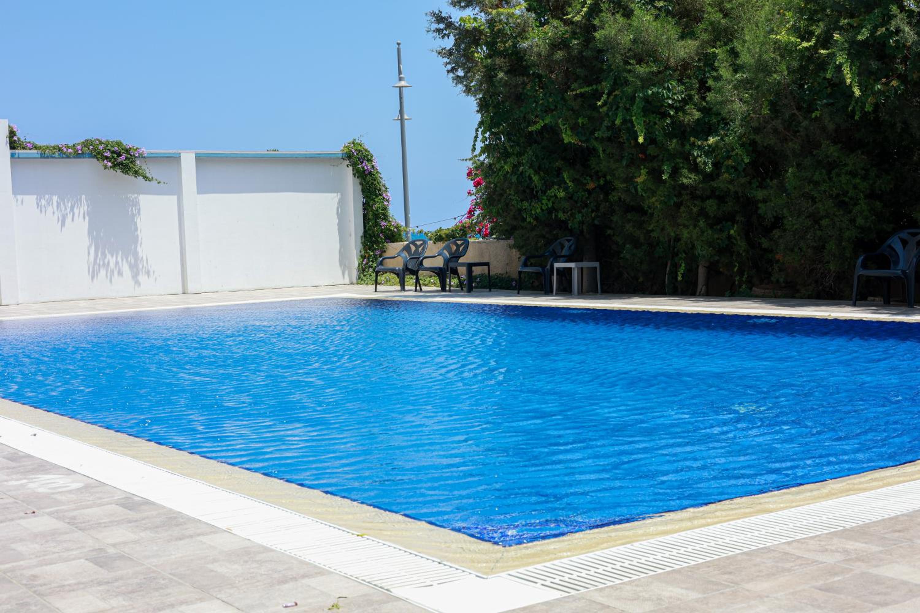 Piale Palms Makenzie Beach Front Apartment Larnaca Airport Area