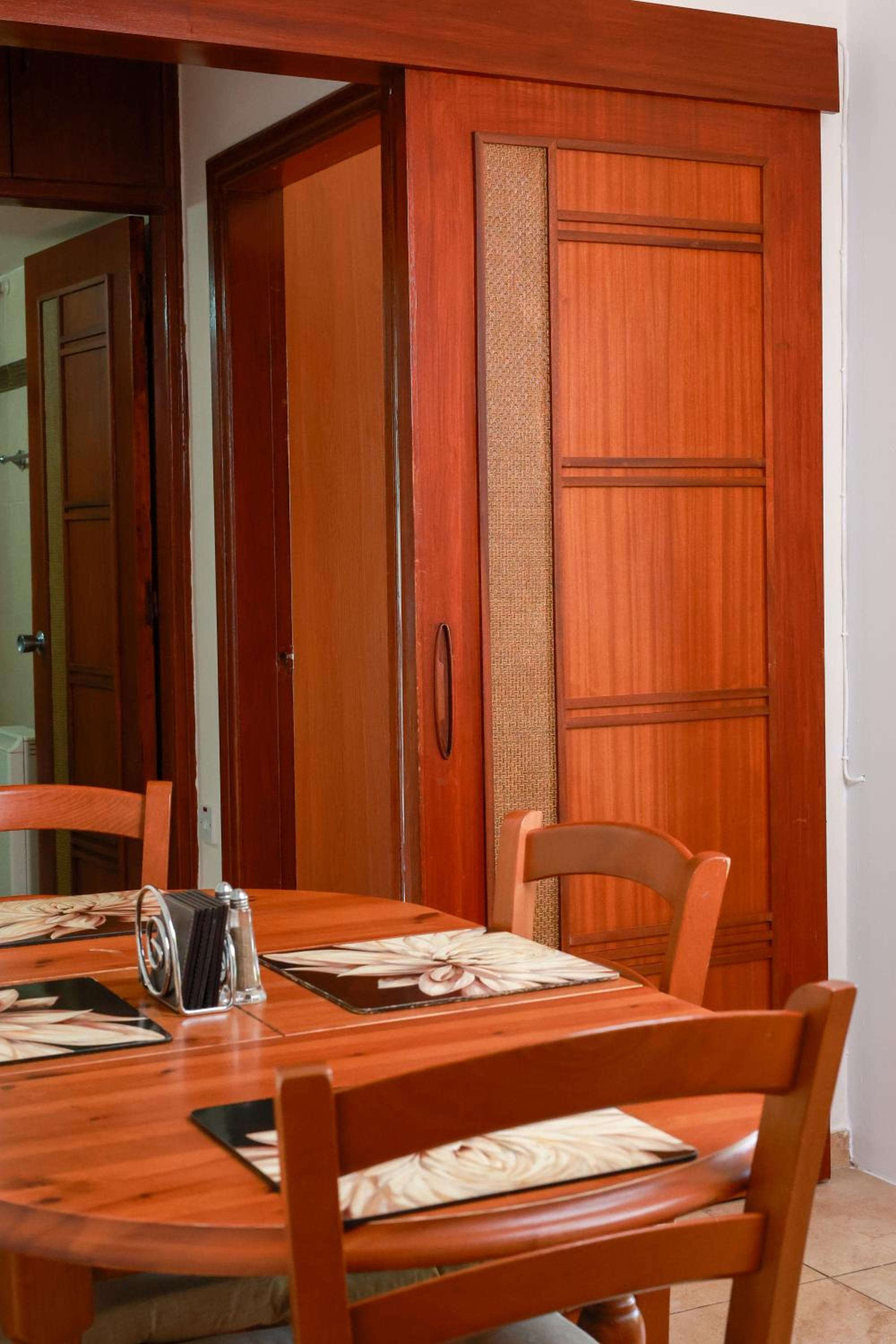 Piale Palms Makenzie Beach Front Apartment Larnaca Airport Area