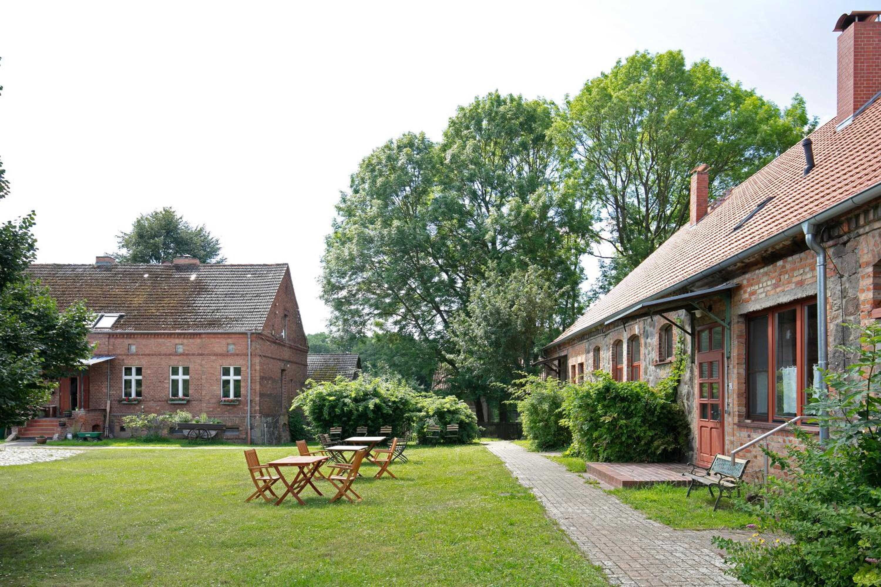Ferienwohnungen Hof Luisenau