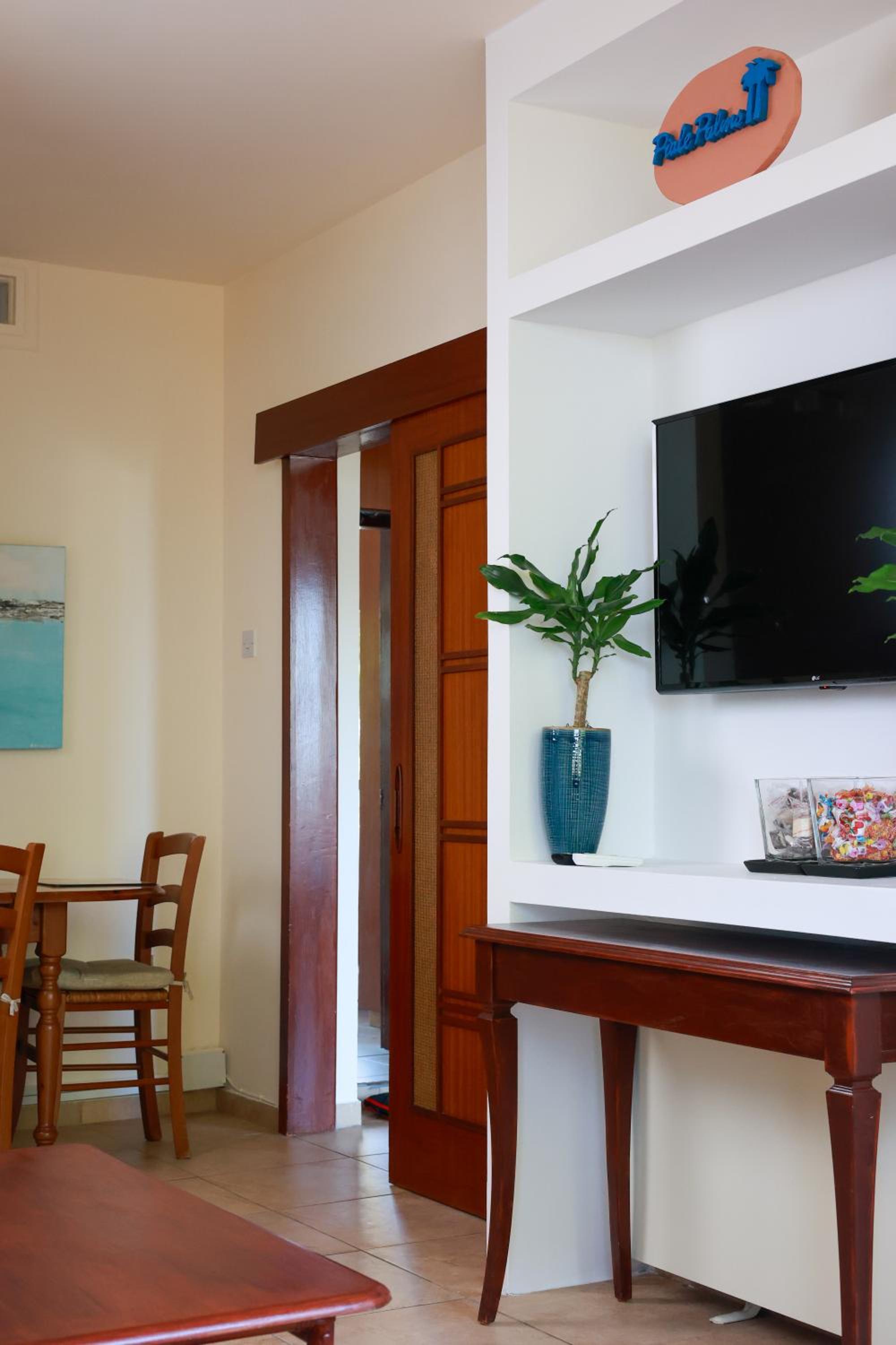 Piale Palms Makenzie Beach Front Apartment Larnaca Airport Area